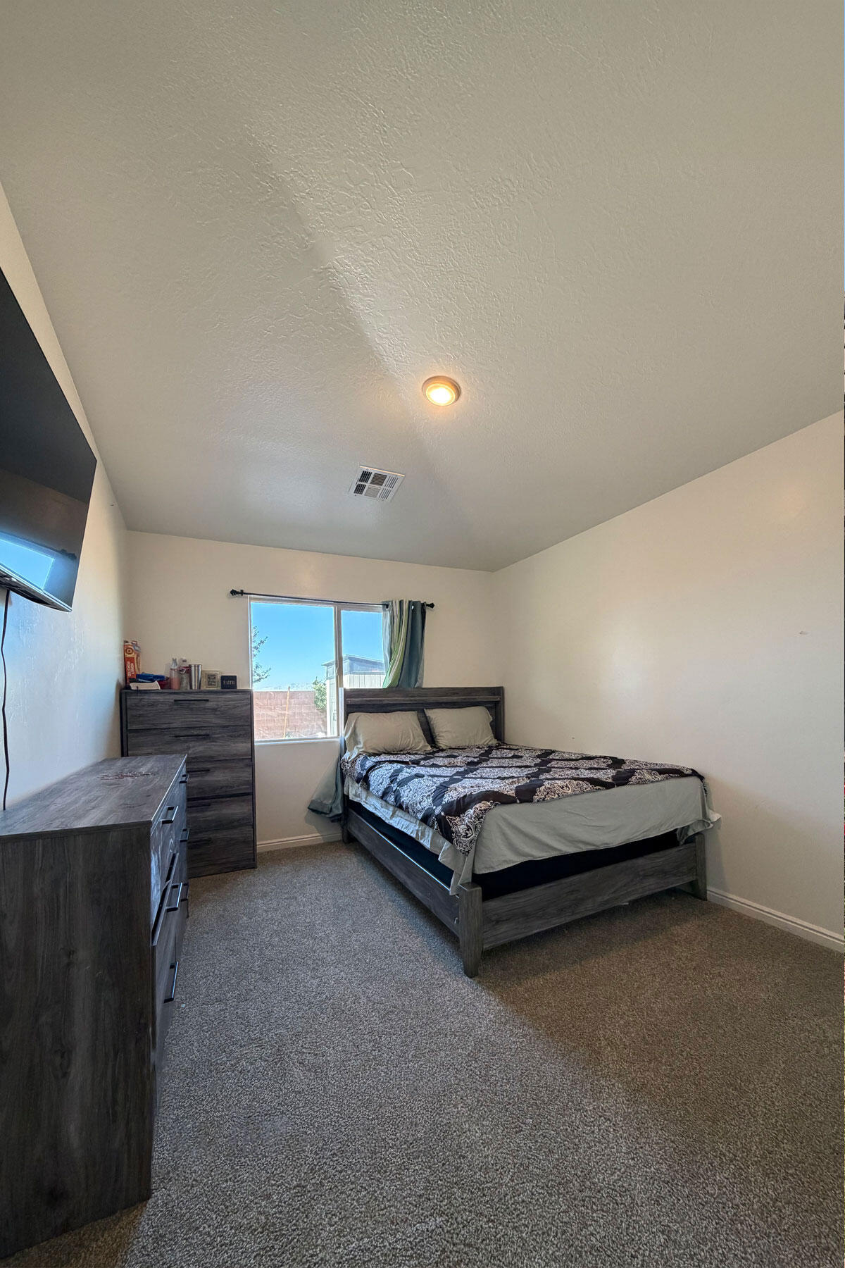 SUGAR PLUM IN THE FIELDS - Residential