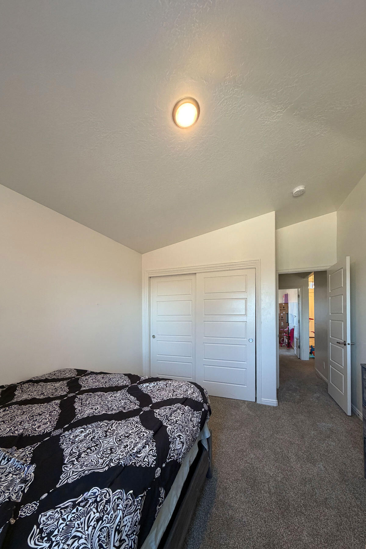 SUGAR PLUM IN THE FIELDS - Residential