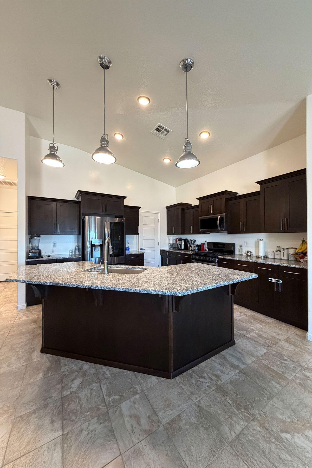 SUGAR PLUM IN THE FIELDS - Residential