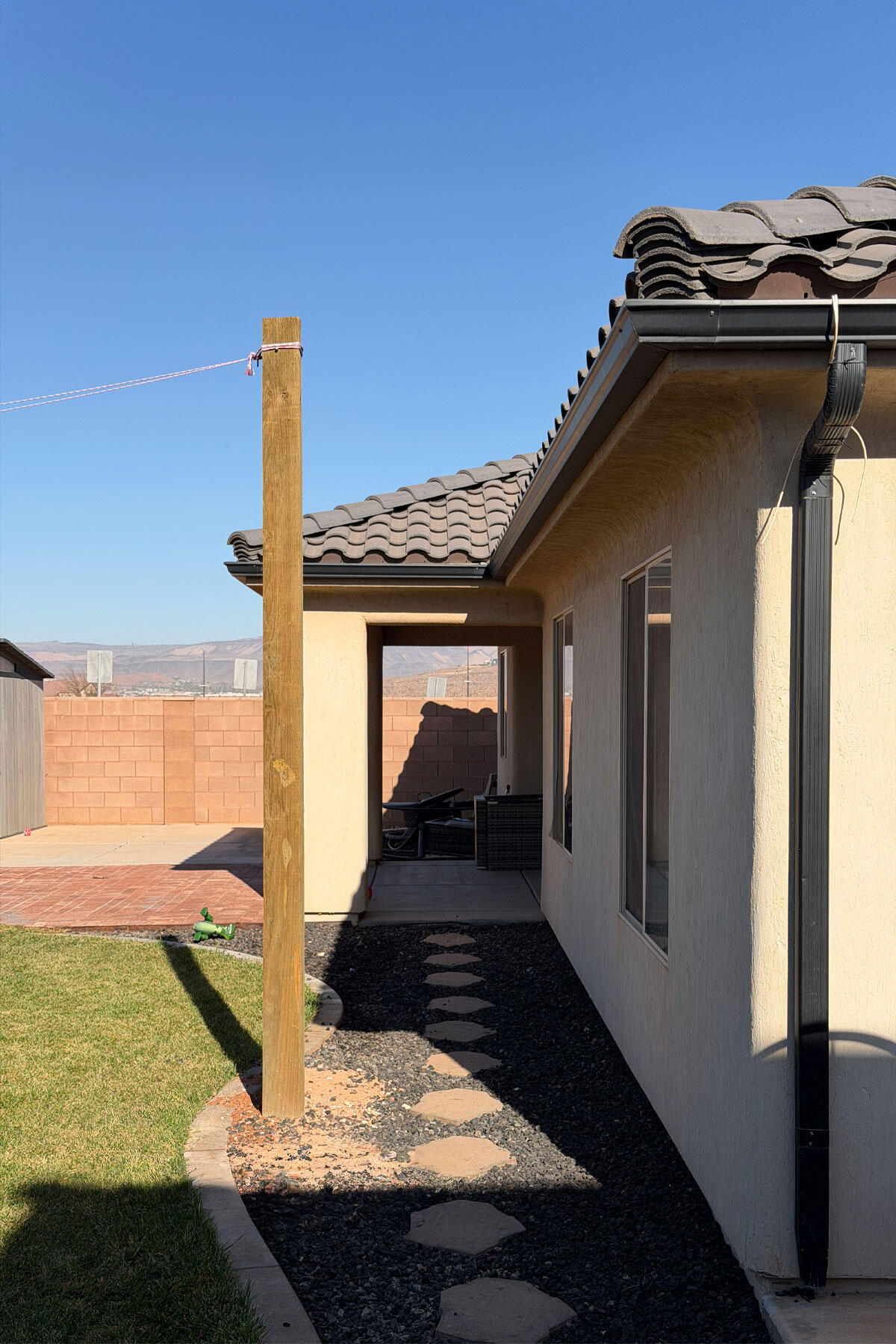 SUGAR PLUM IN THE FIELDS - Residential