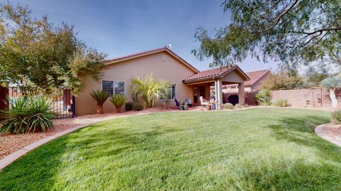 Tiny photo for 4005 S Carisa DR, Saint George, UT 84790 (MLS # 25-266183)