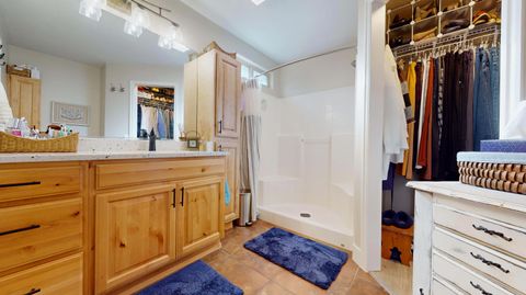 Tiny photo for 4005 S Carisa DR, Saint George, UT 84790 (MLS # 25-266183)