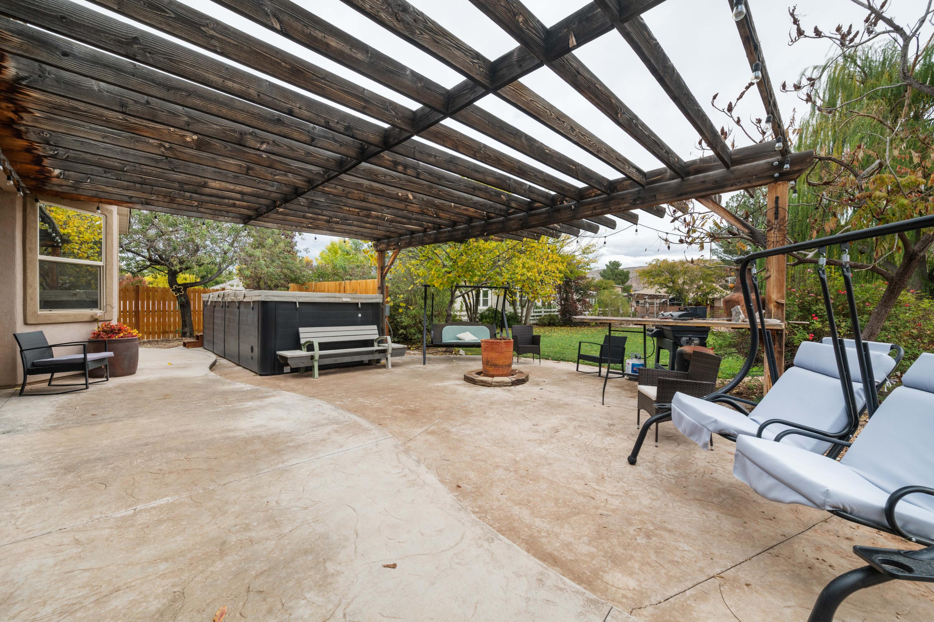 HURRICANE TOWNSITE - Residential