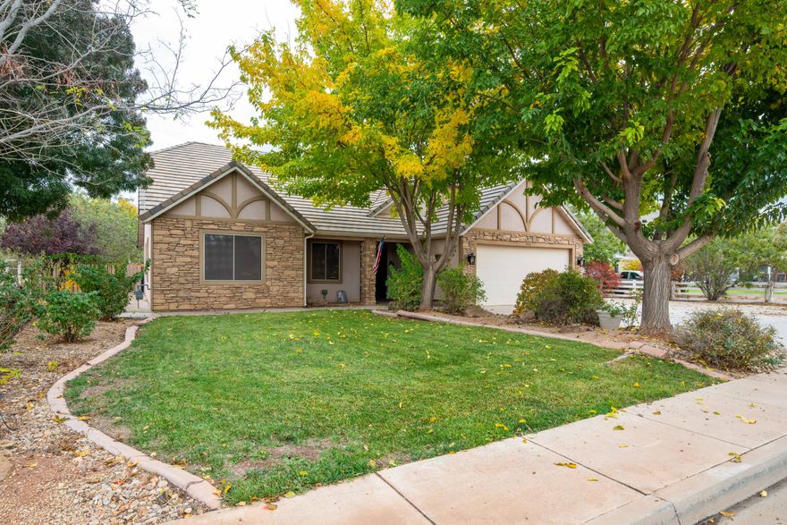 Amazing custom home located in the Hurricane South Fields area. Huge lot with lots of space to use how you choose. Many custom upgrades and features including a small casita in the detached garage that is not included in the square footage.  Shaded yard and patio, swim spa with hot tub seating, beautiful yard, chicken coop and more. Plenty of room for additional garage/workshop, RV Parking and more.  This home is priced right and won't disappoint.