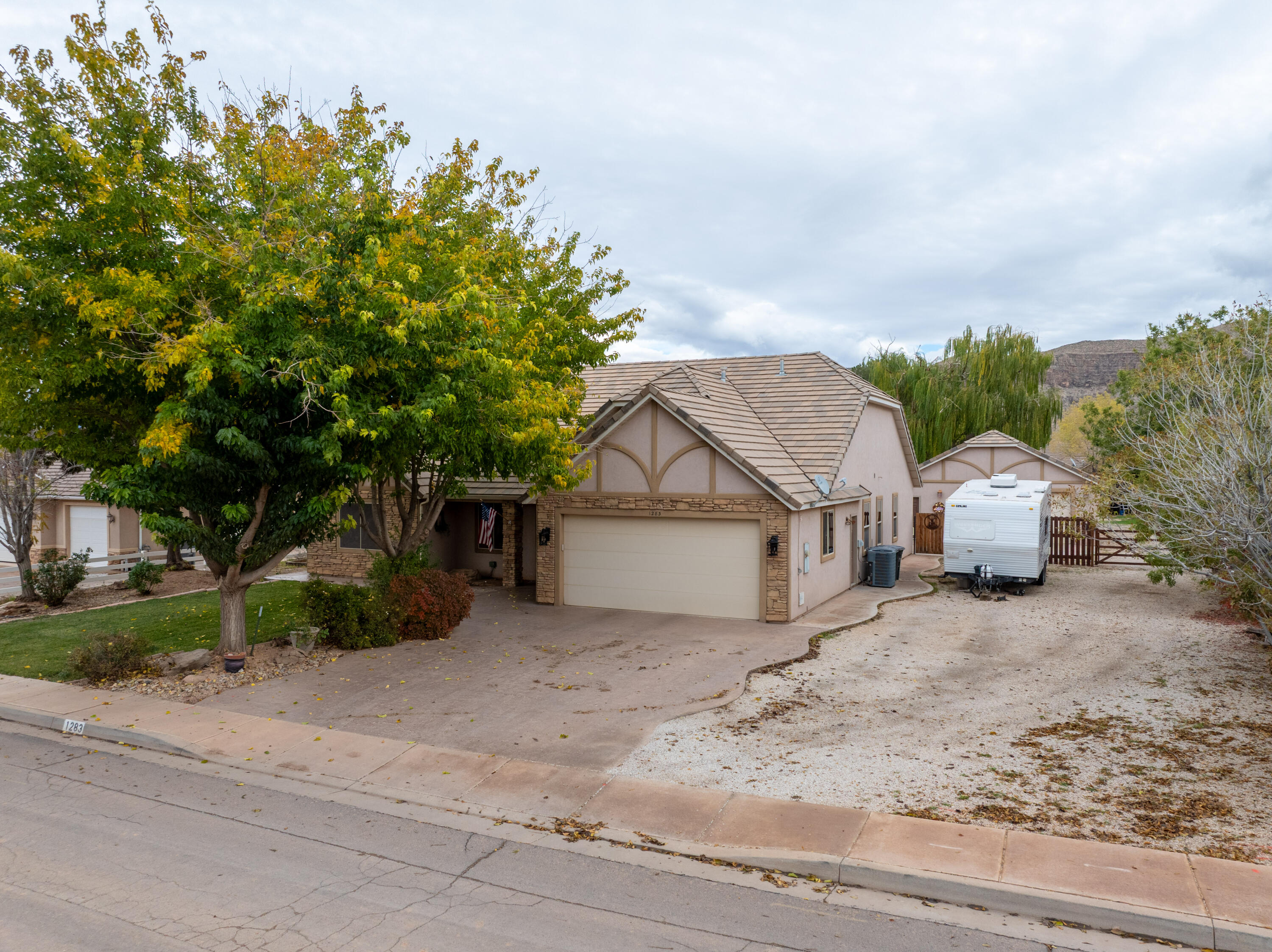 HURRICANE TOWNSITE - Residential