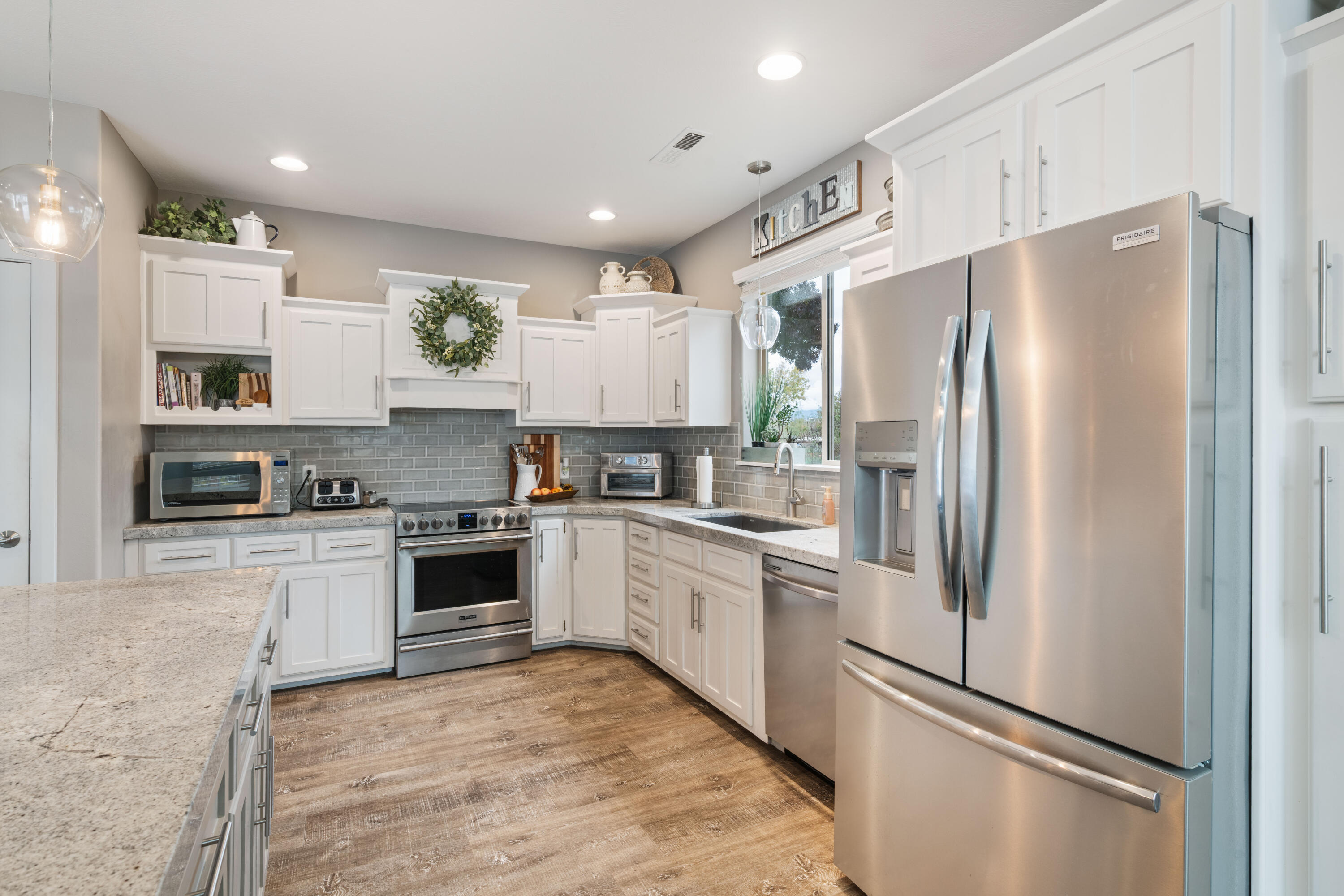 HURRICANE TOWNSITE - Residential