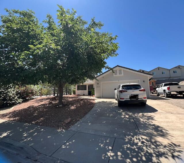 SANTA FE HILLS - Residential