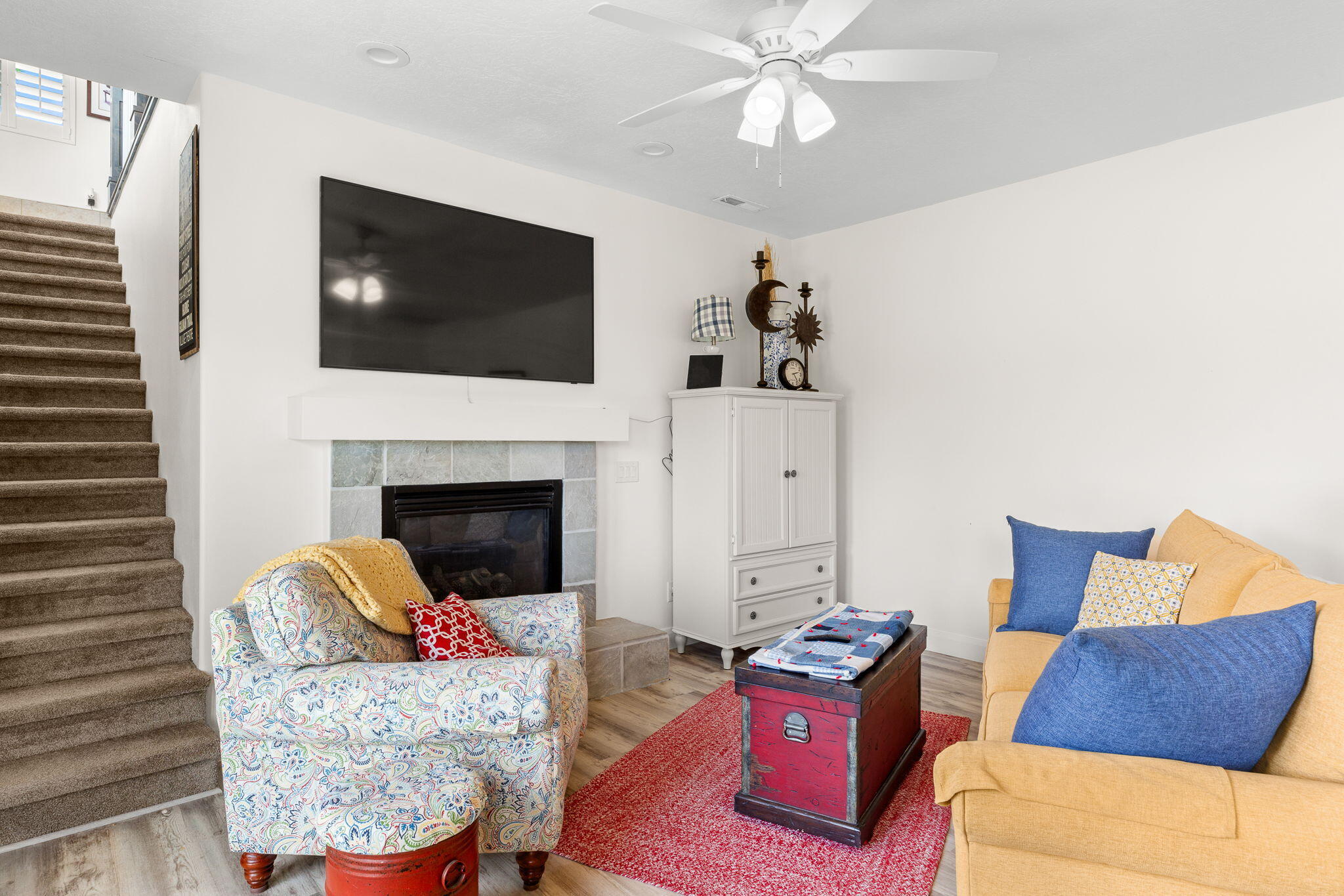 CANYON TERRACE ESTATES - Residential