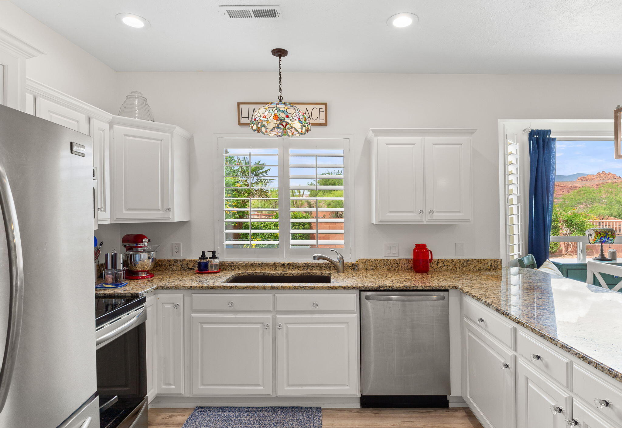 CANYON TERRACE ESTATES - Residential