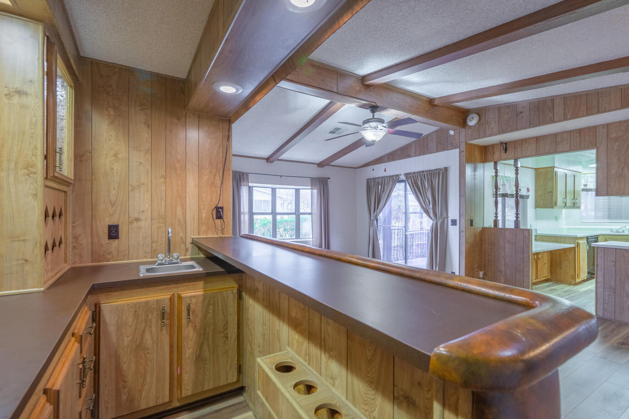 RAINBOW RIDGE MOBILE HOME PARK - Residential