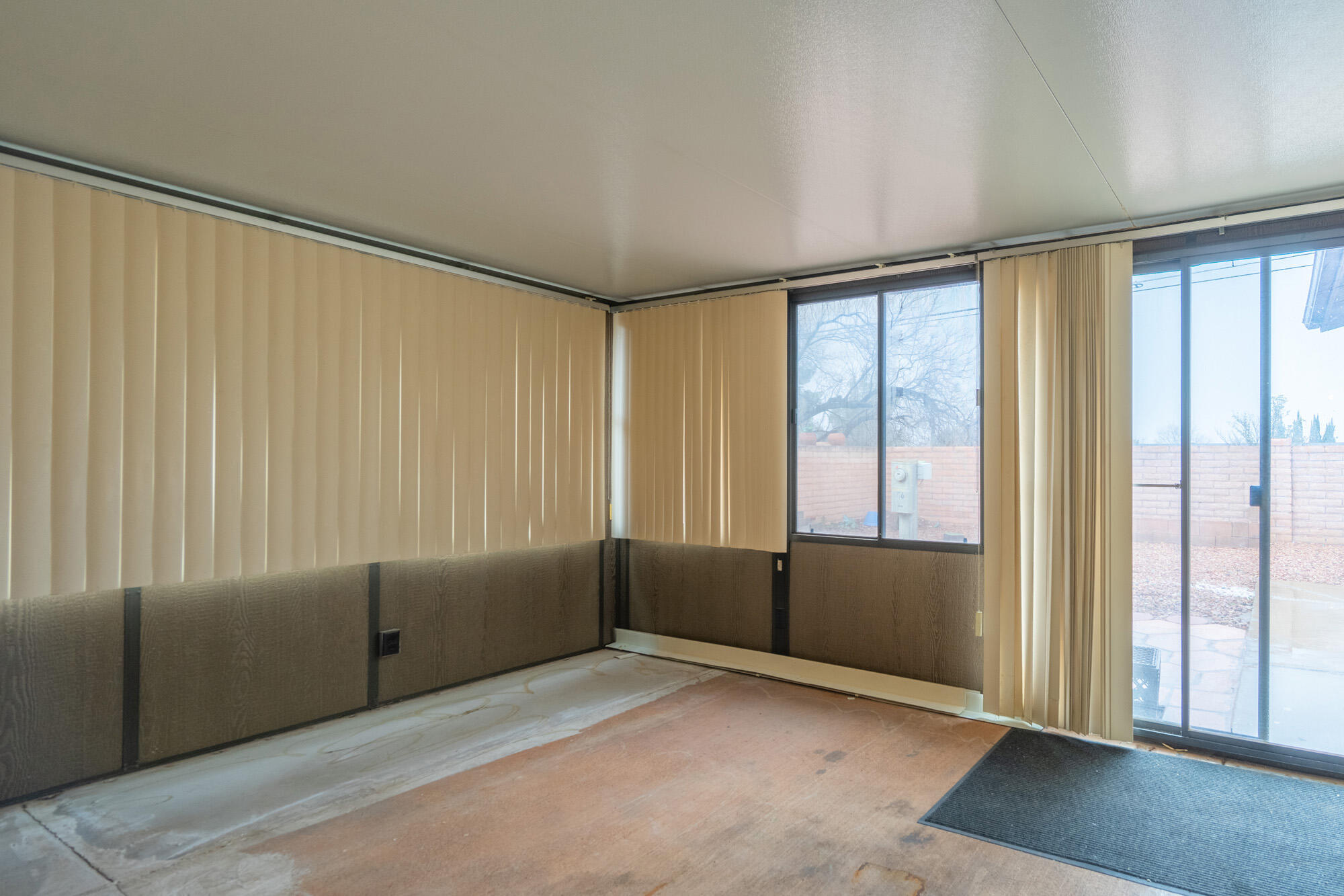 RAINBOW RIDGE MOBILE HOME PARK - Residential