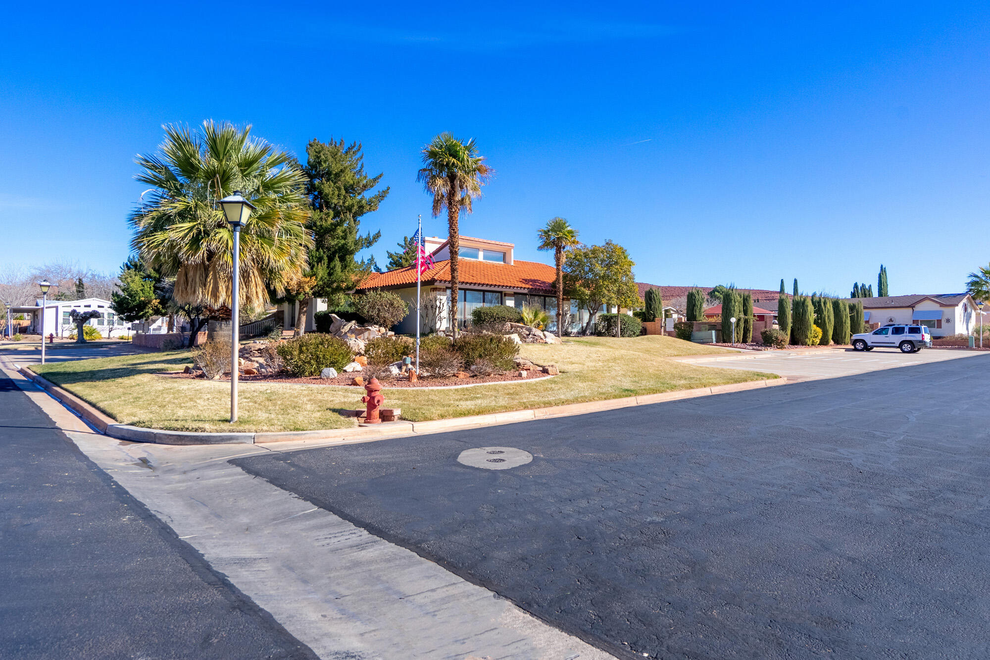 RAINBOW RIDGE MOBILE HOME PARK - Residential