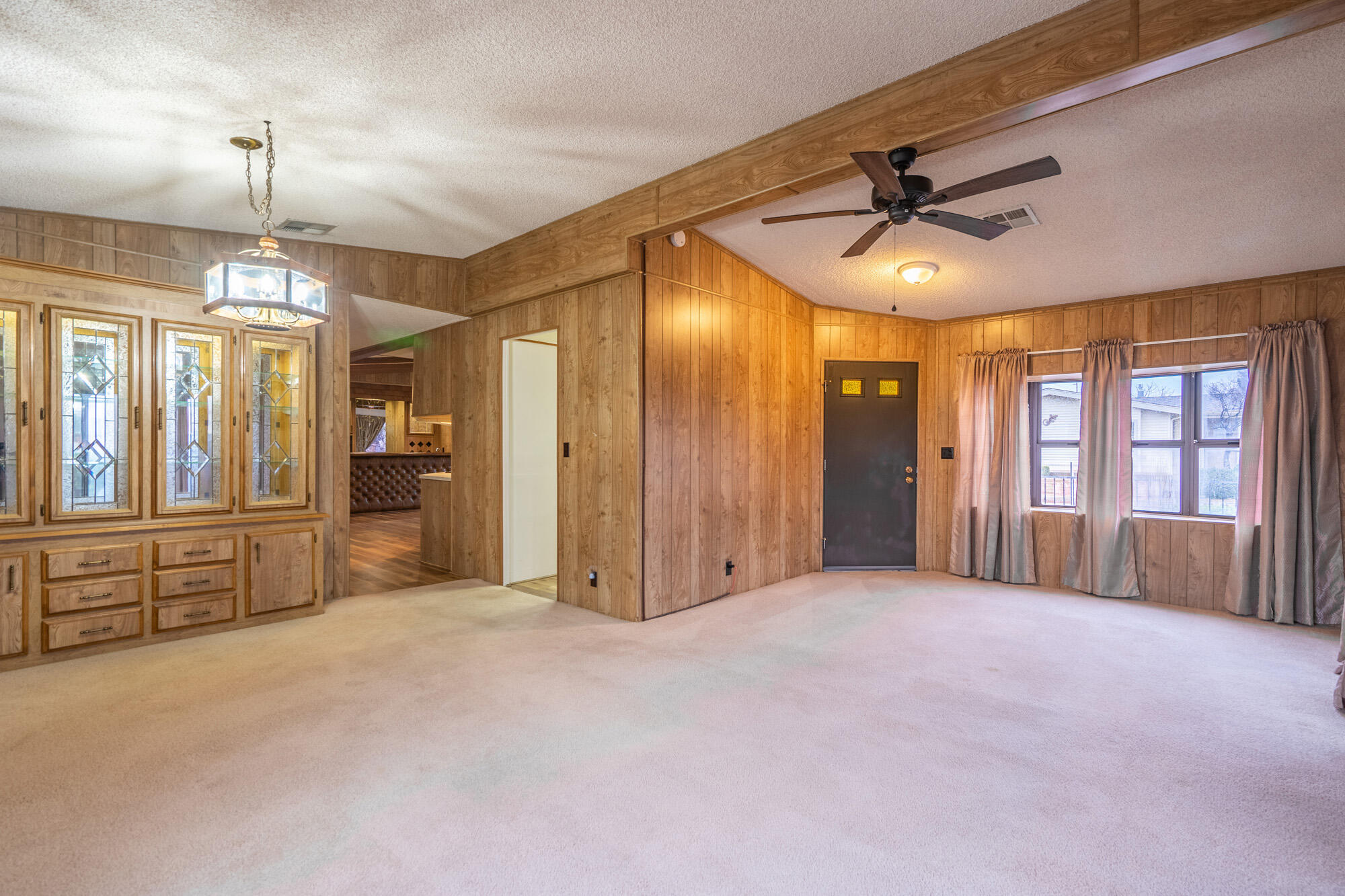 RAINBOW RIDGE MOBILE HOME PARK - Residential