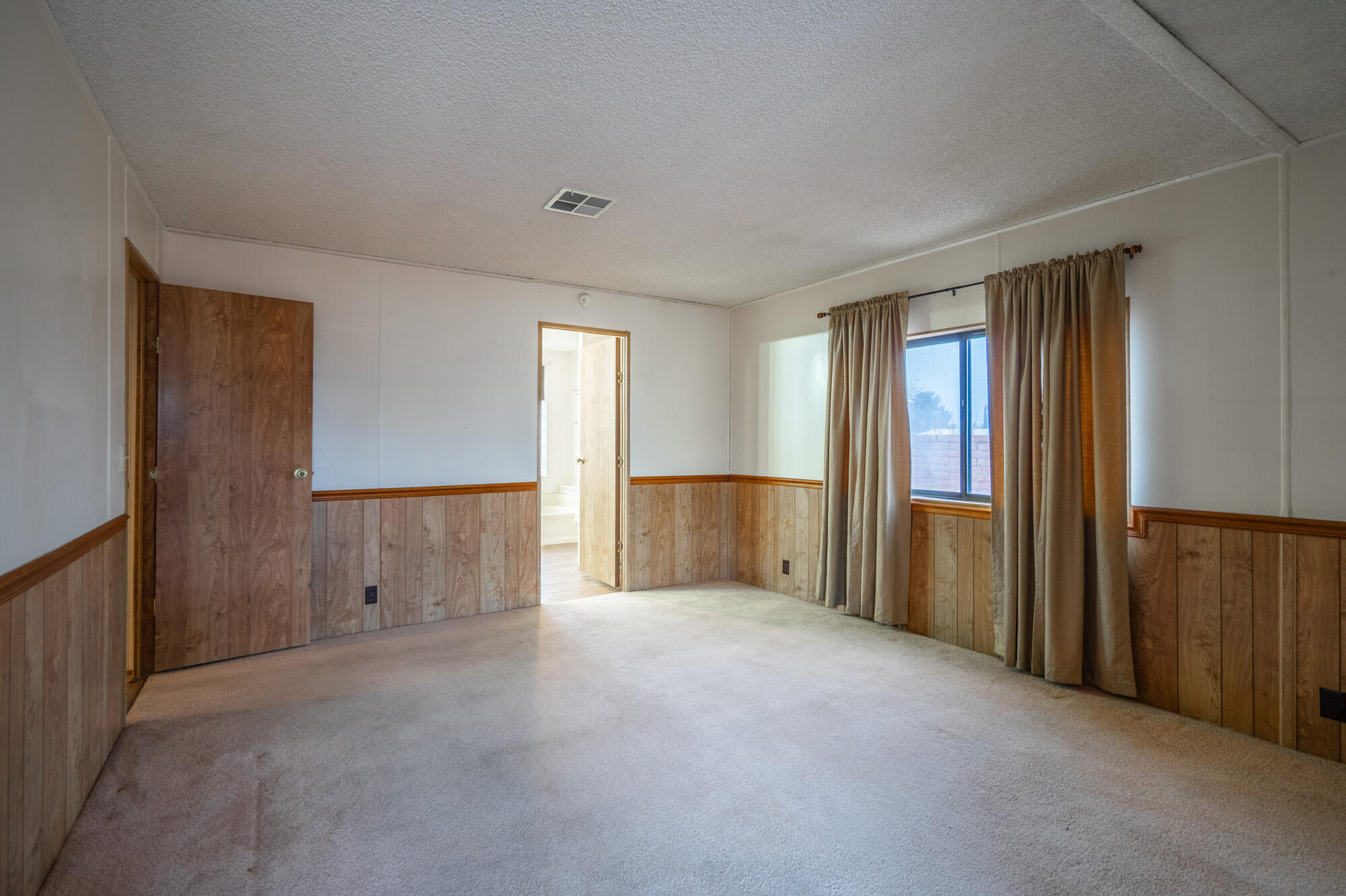 RAINBOW RIDGE MOBILE HOME PARK - Residential