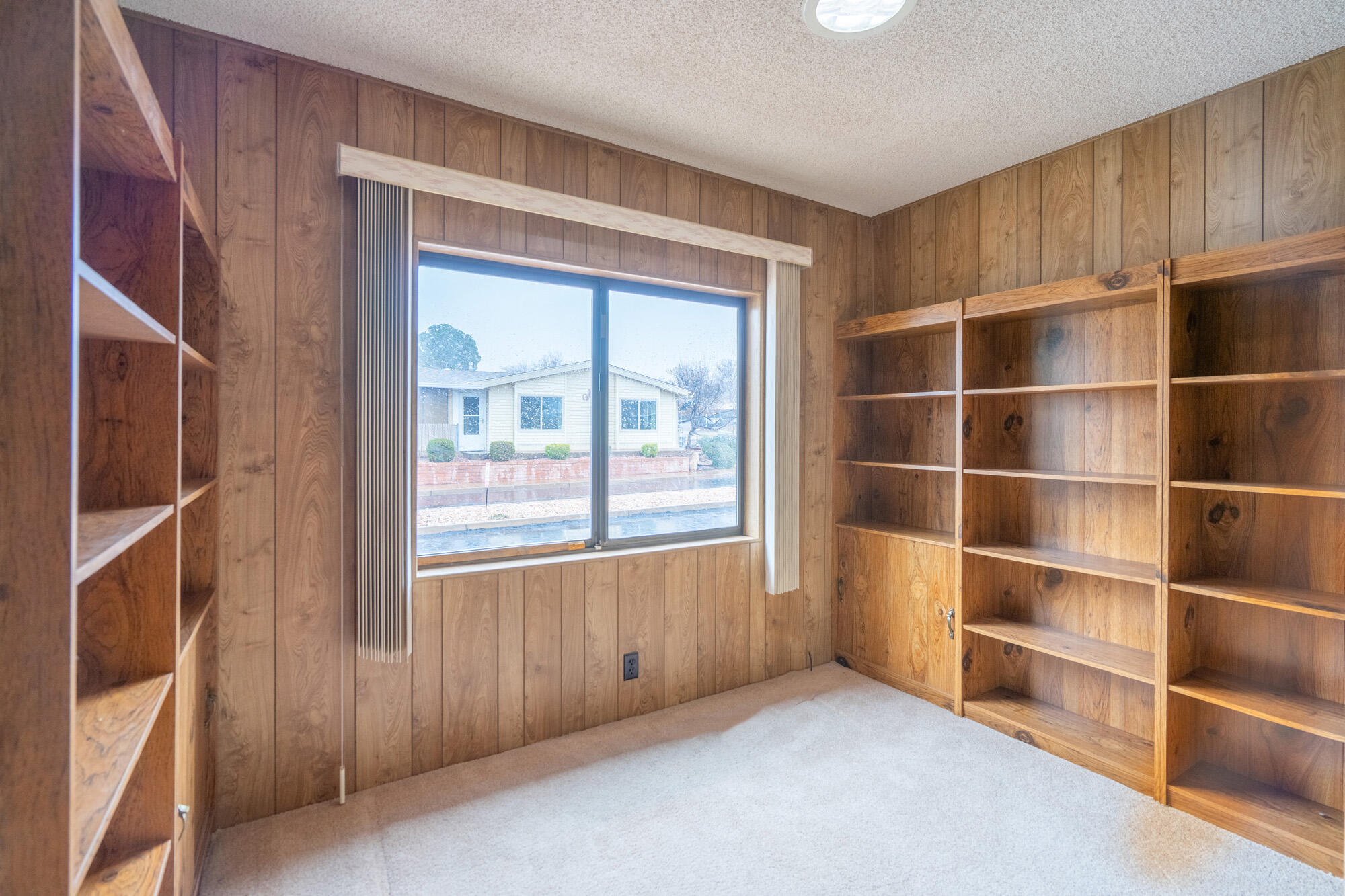 RAINBOW RIDGE MOBILE HOME PARK - Residential