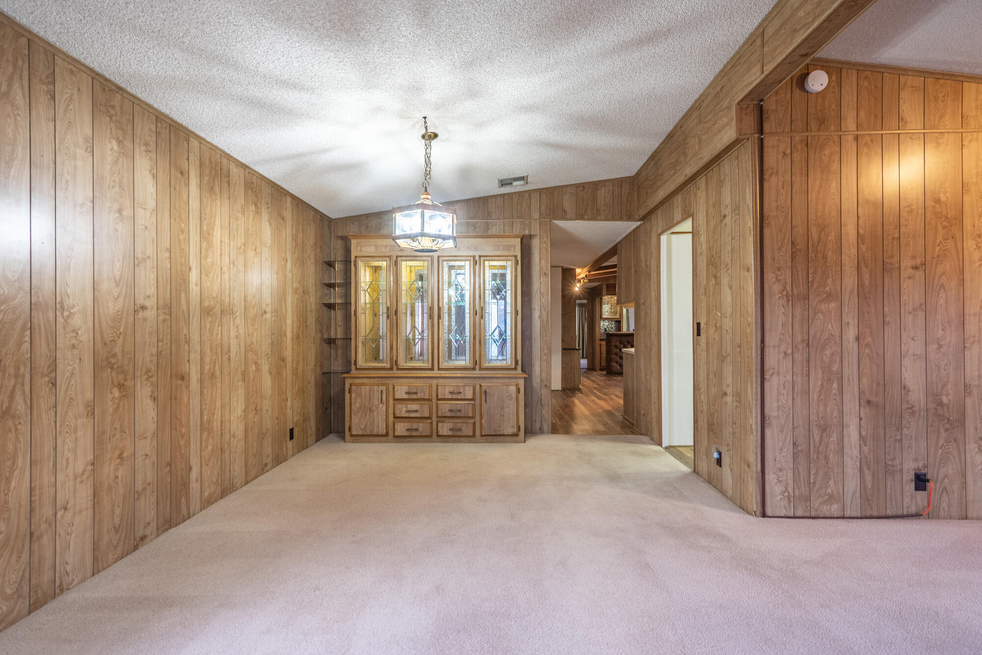 RAINBOW RIDGE MOBILE HOME PARK - Residential