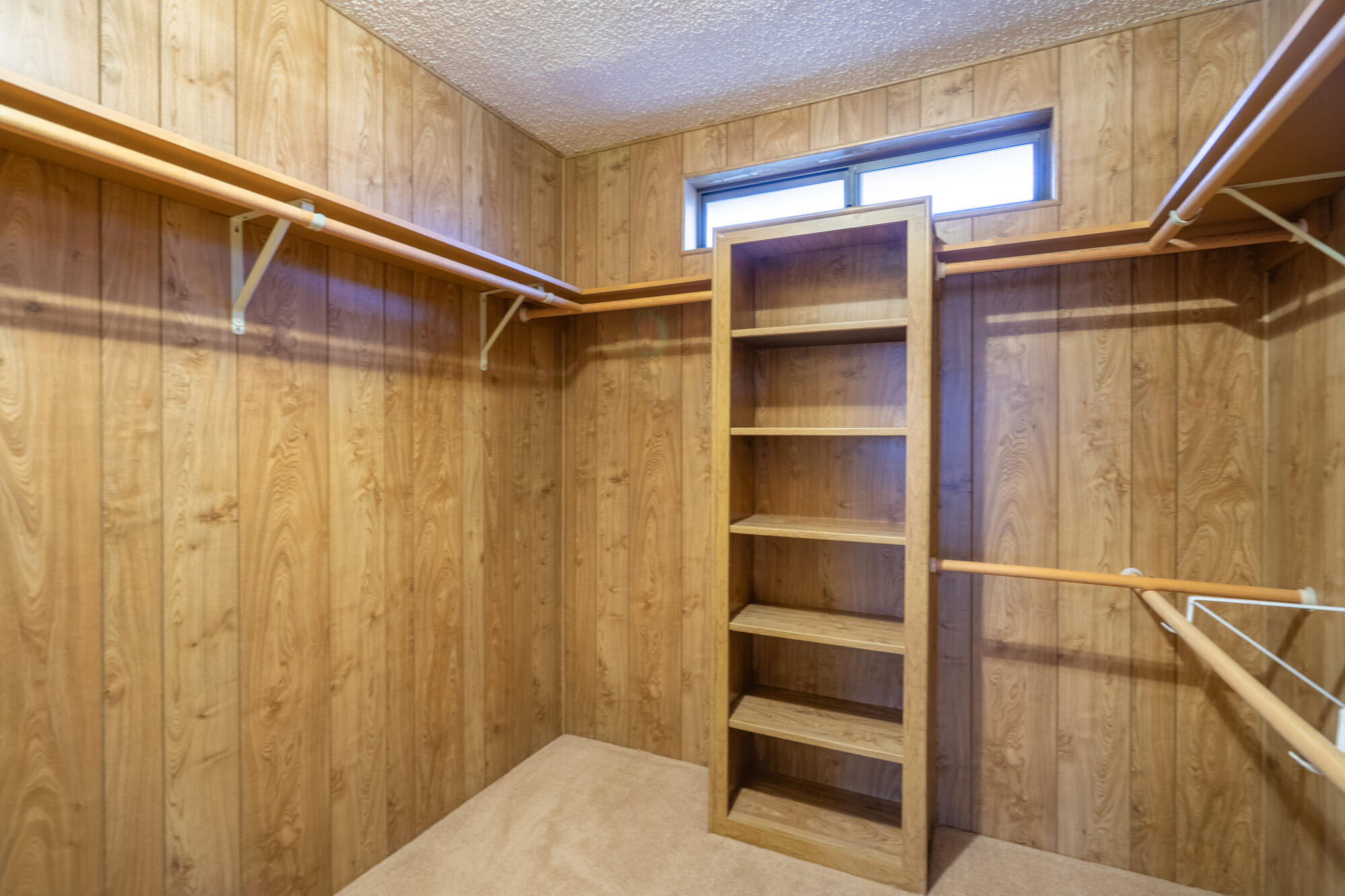 RAINBOW RIDGE MOBILE HOME PARK - Residential