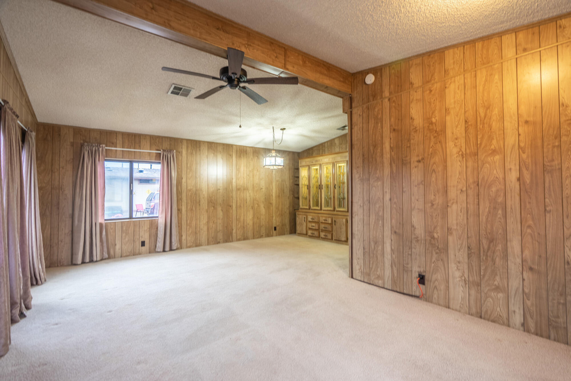 RAINBOW RIDGE MOBILE HOME PARK - Residential