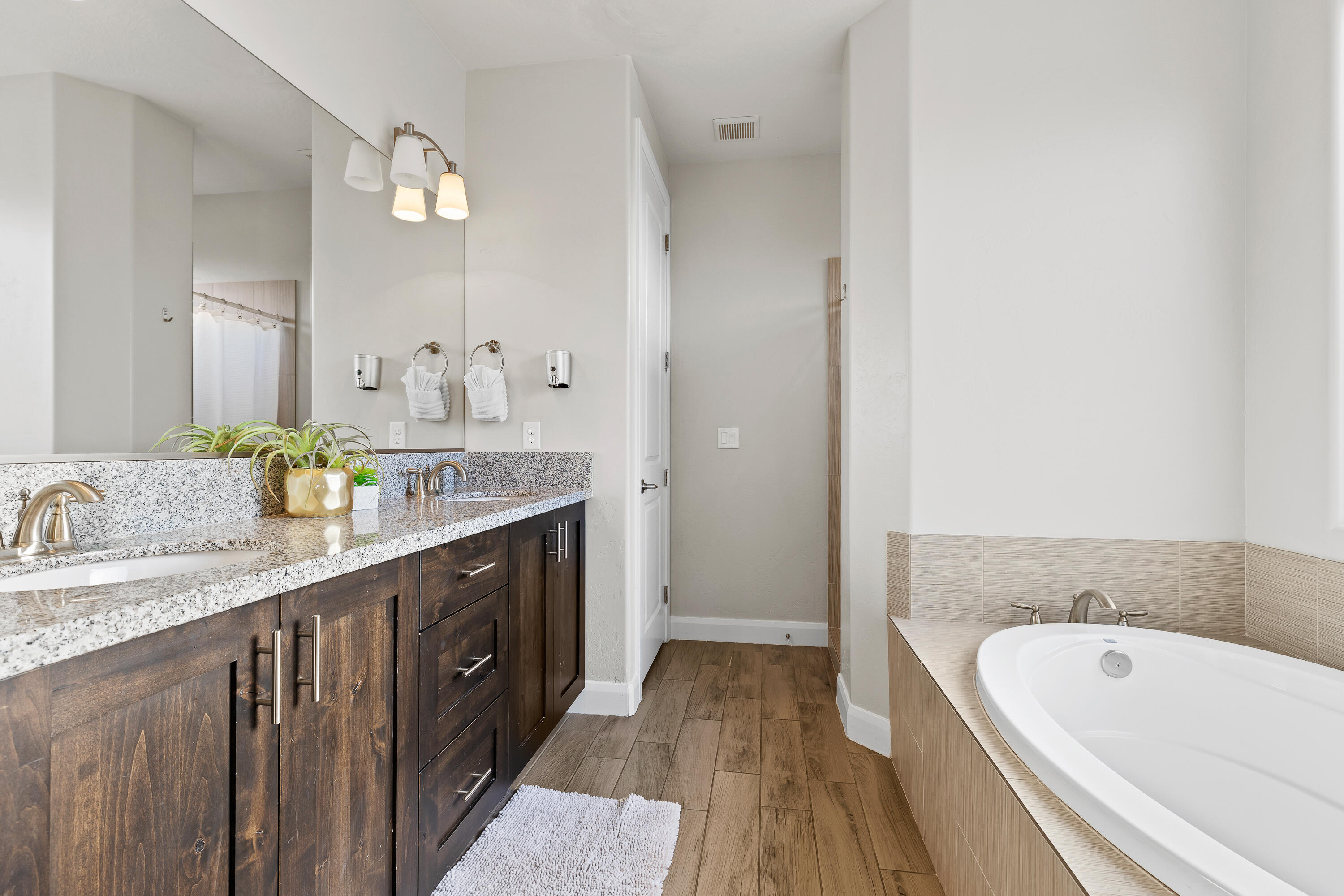 PARADISE VILLAGE AT ZION - Residential