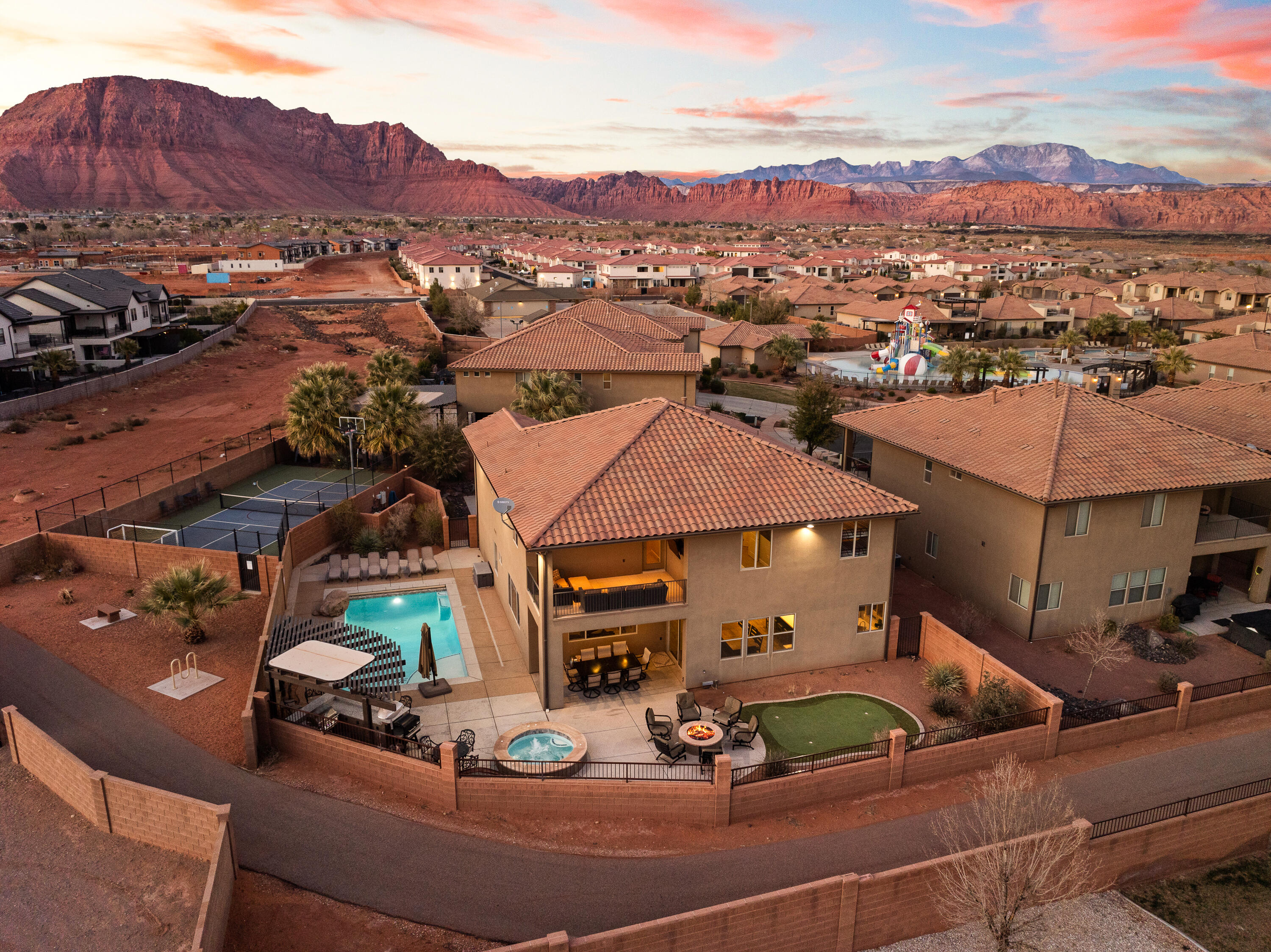 PARADISE VILLAGE AT ZION - Residential