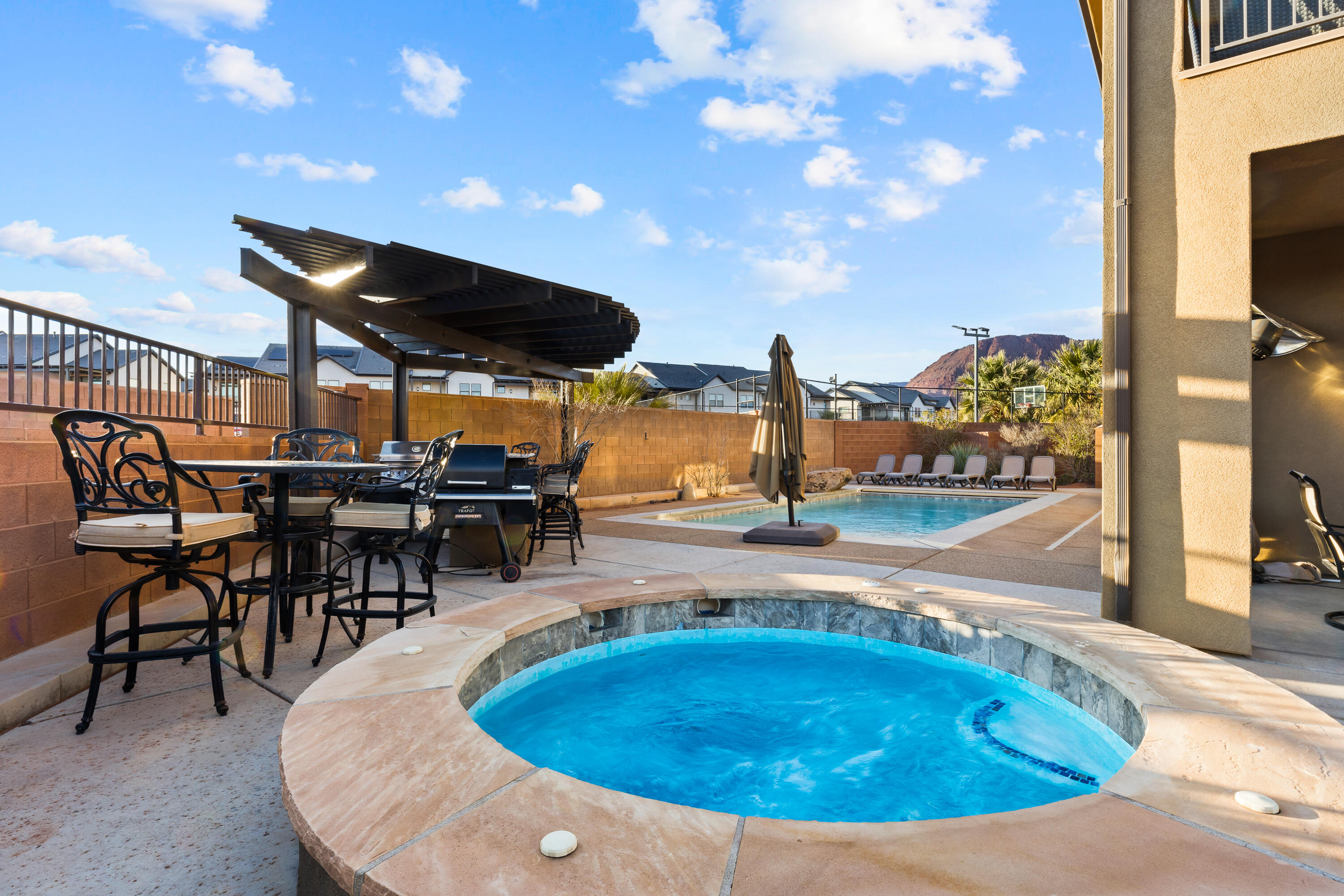 PARADISE VILLAGE AT ZION - Residential