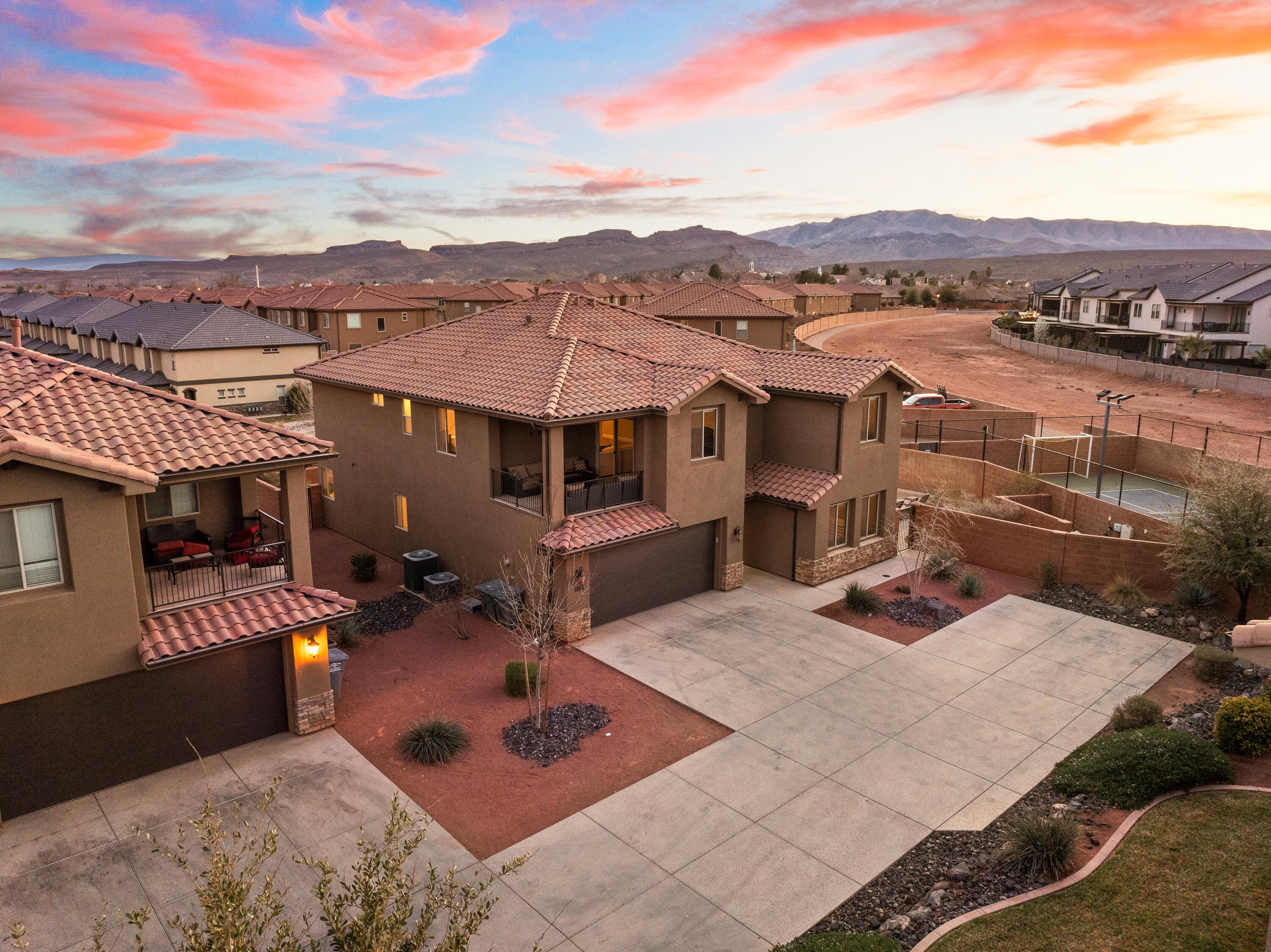 PARADISE VILLAGE AT ZION - Residential