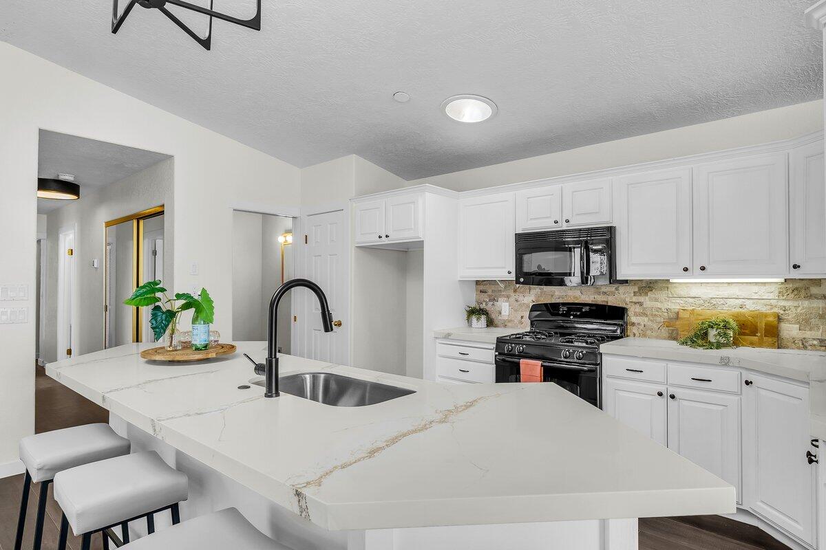 VISTA RIDGE ESTATES - Residential