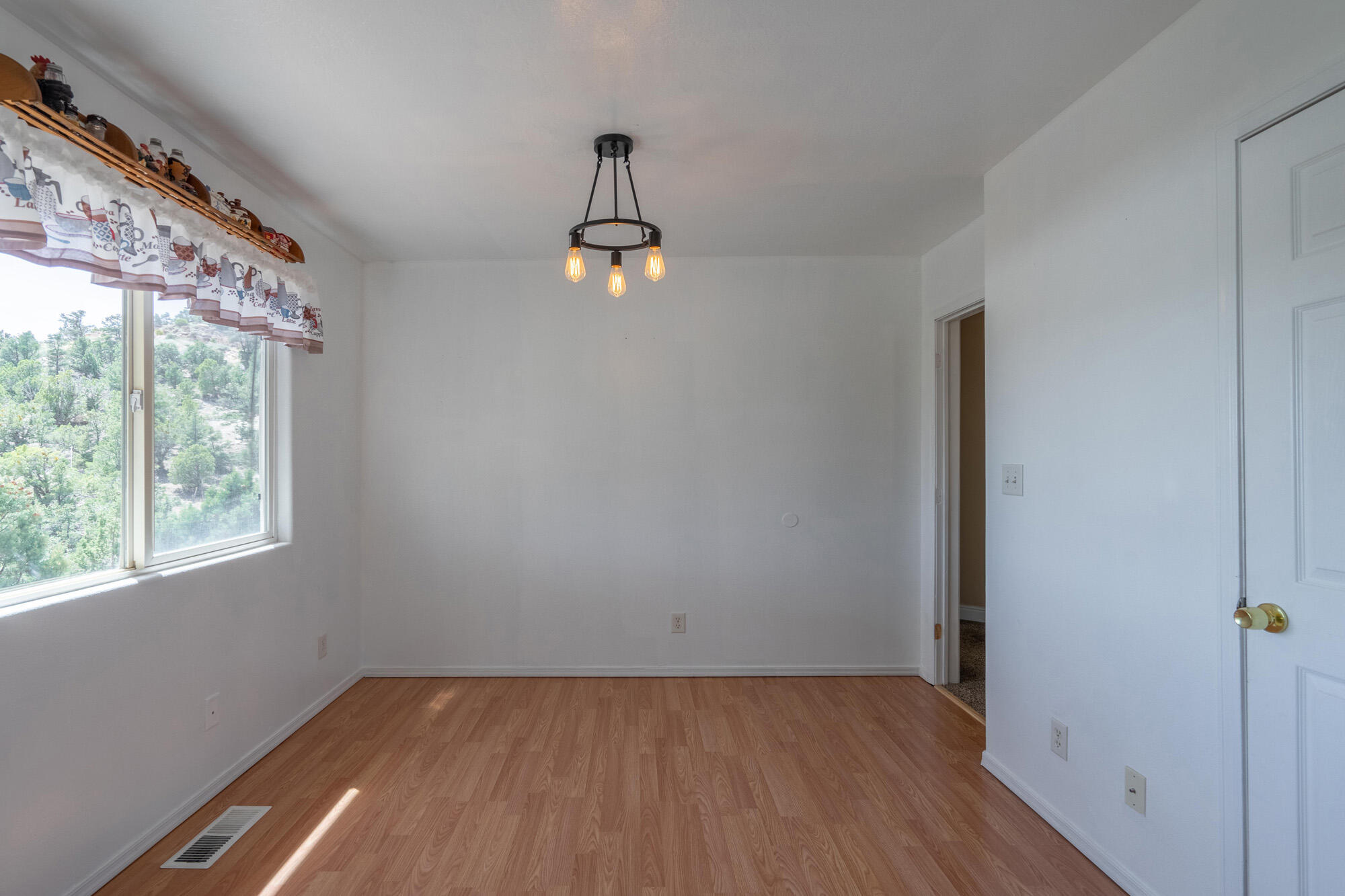DIXIE DEER ESTATES - Residential