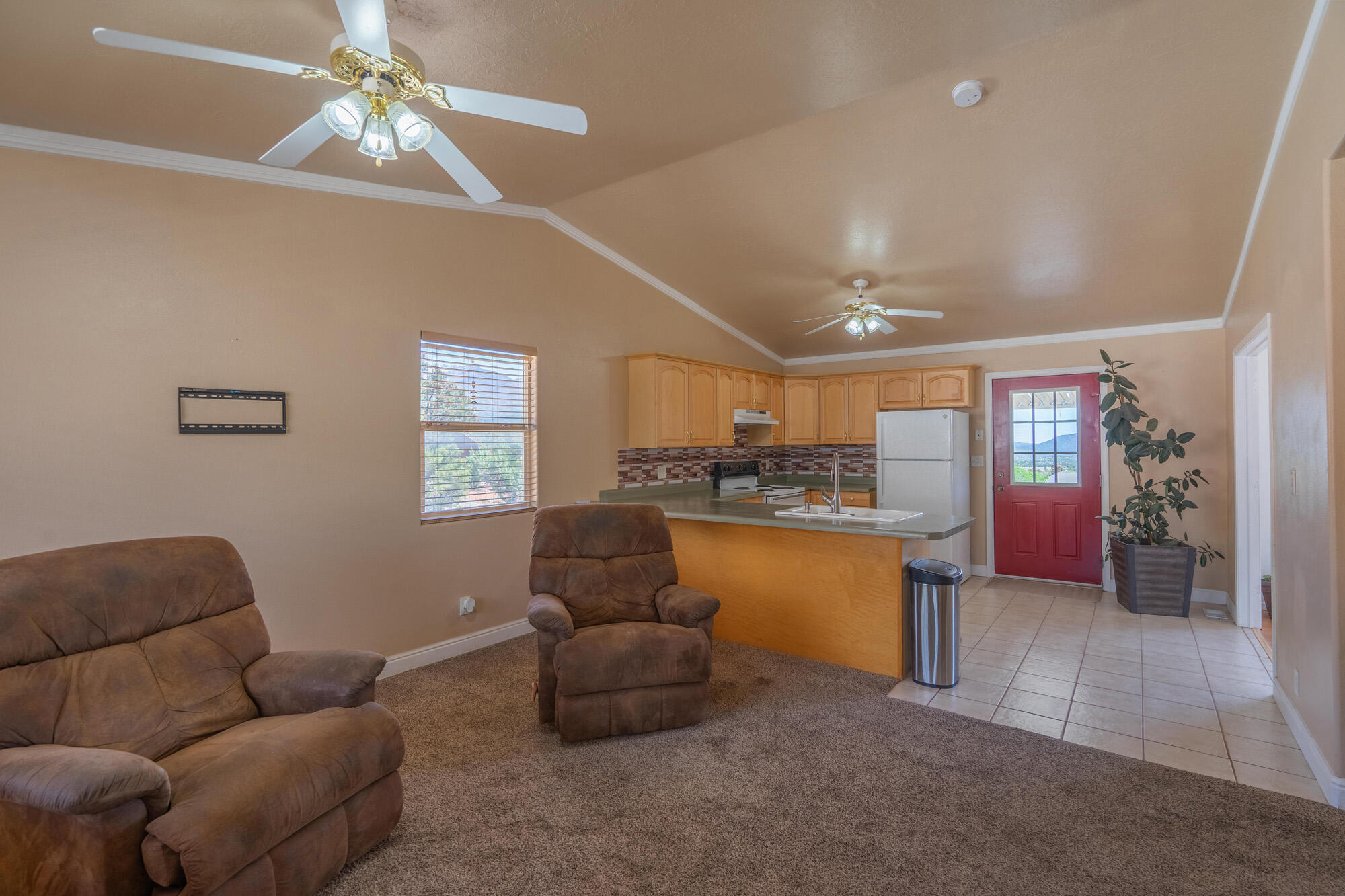 DIXIE DEER ESTATES - Residential