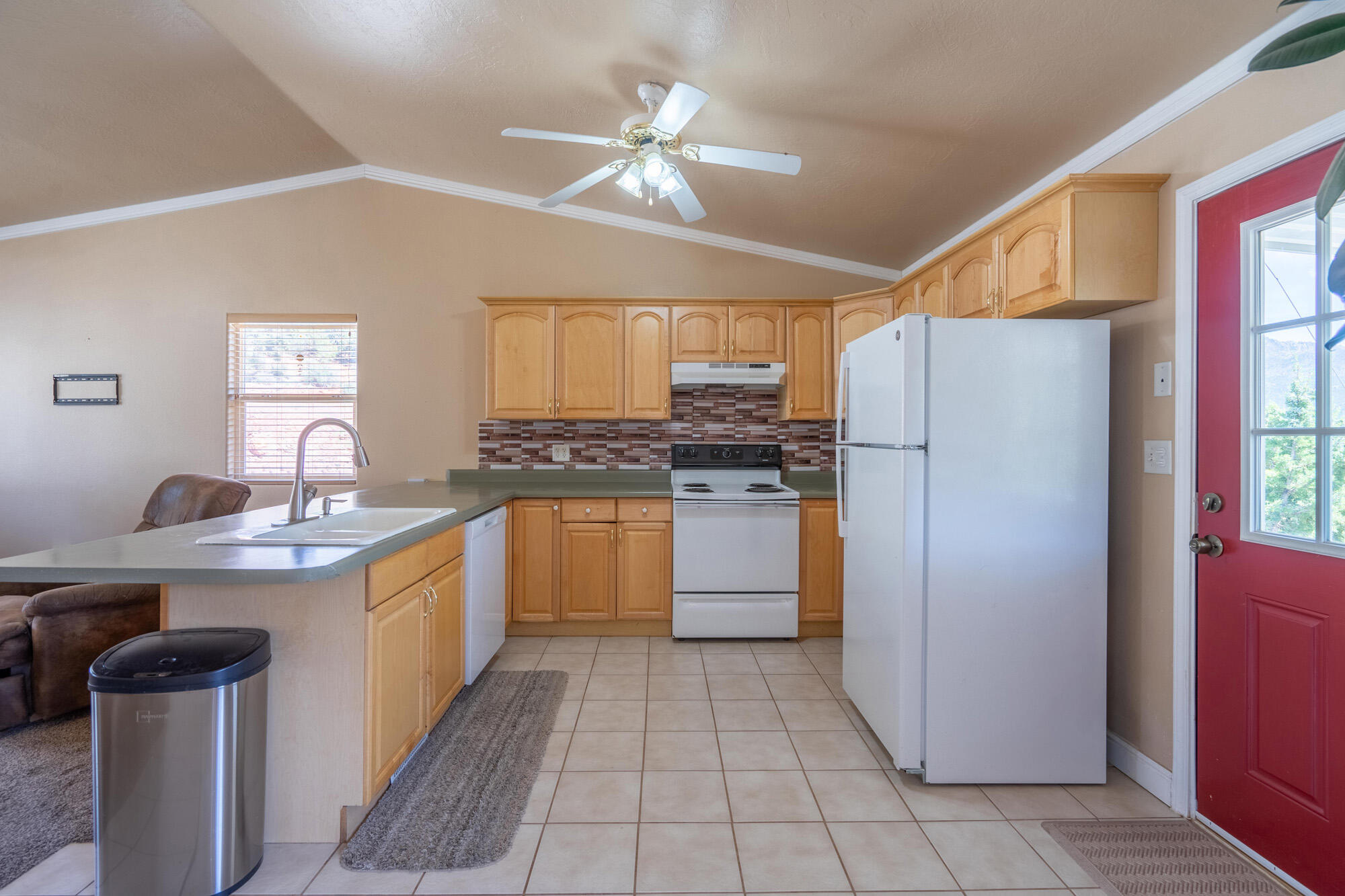 DIXIE DEER ESTATES - Residential
