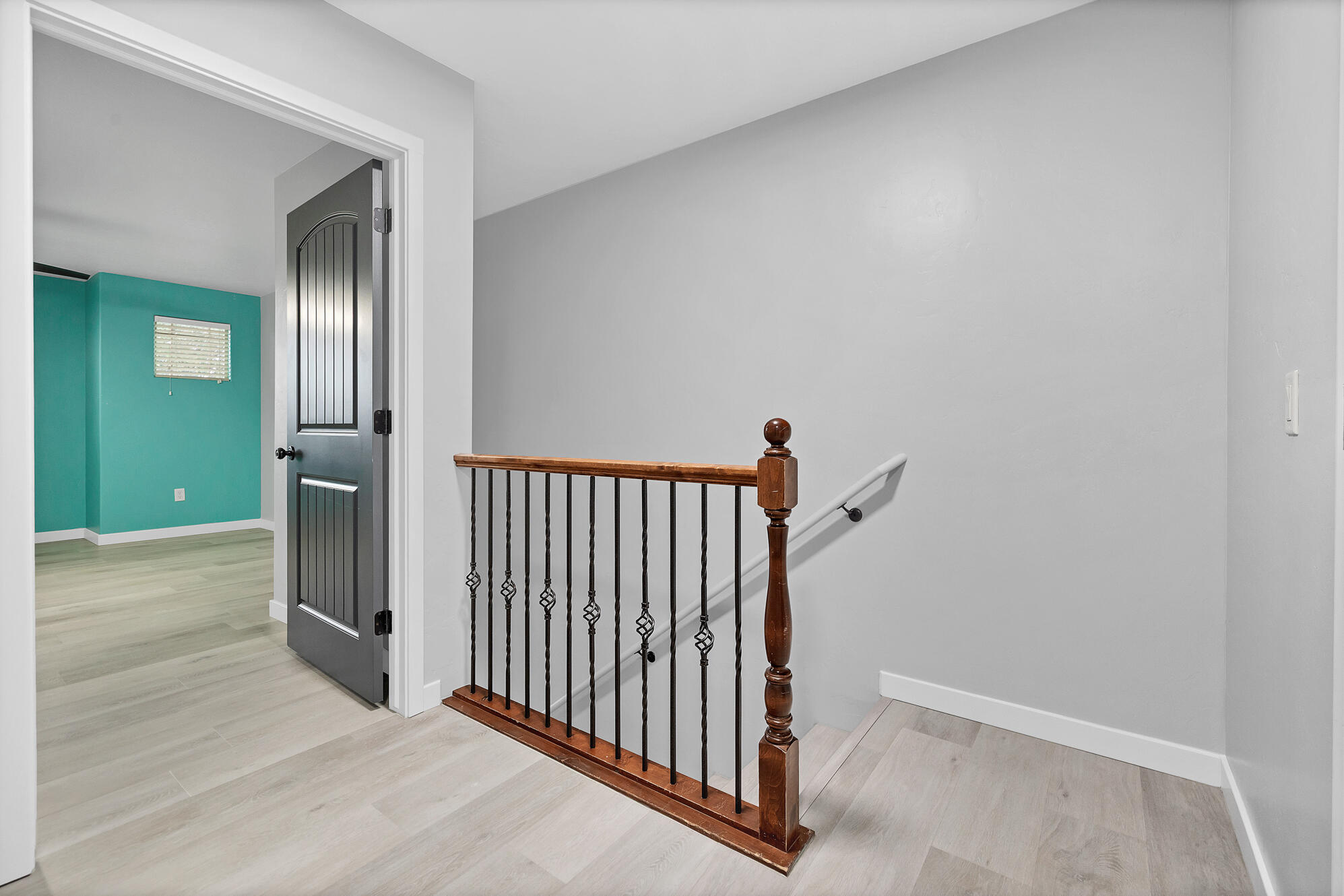 BLUFF VIEW TOWNHOMES - Residential