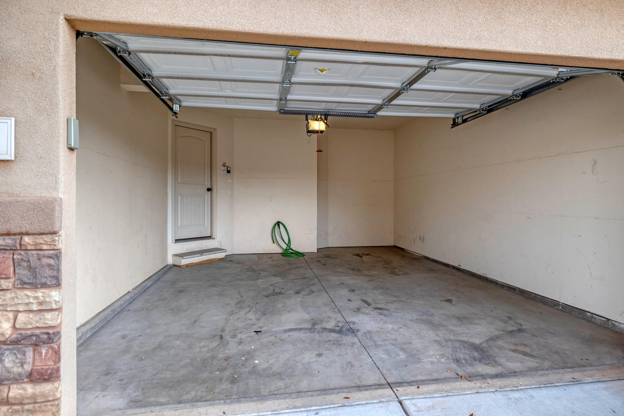 BLUFF VIEW TOWNHOMES - Residential