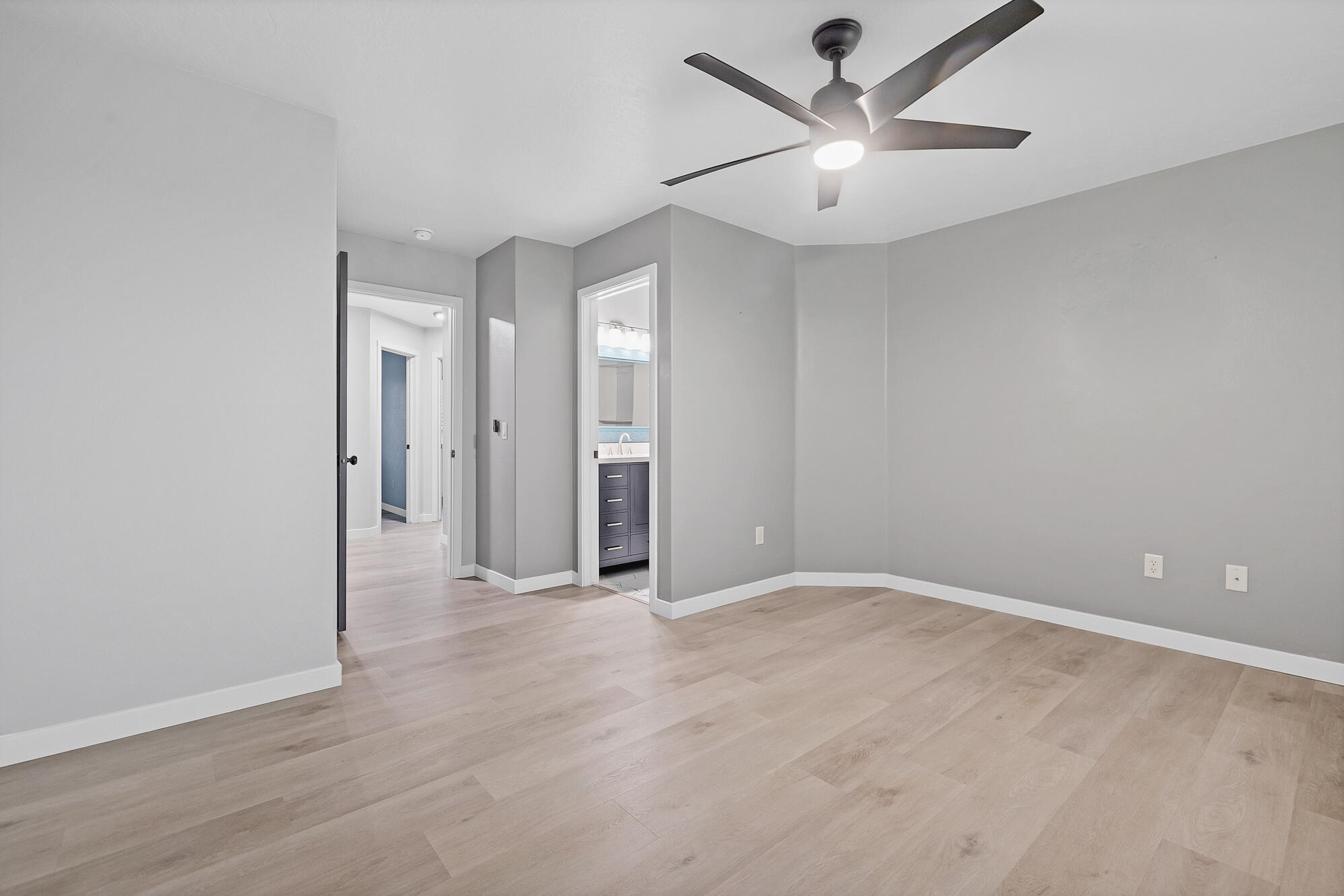 BLUFF VIEW TOWNHOMES - Residential