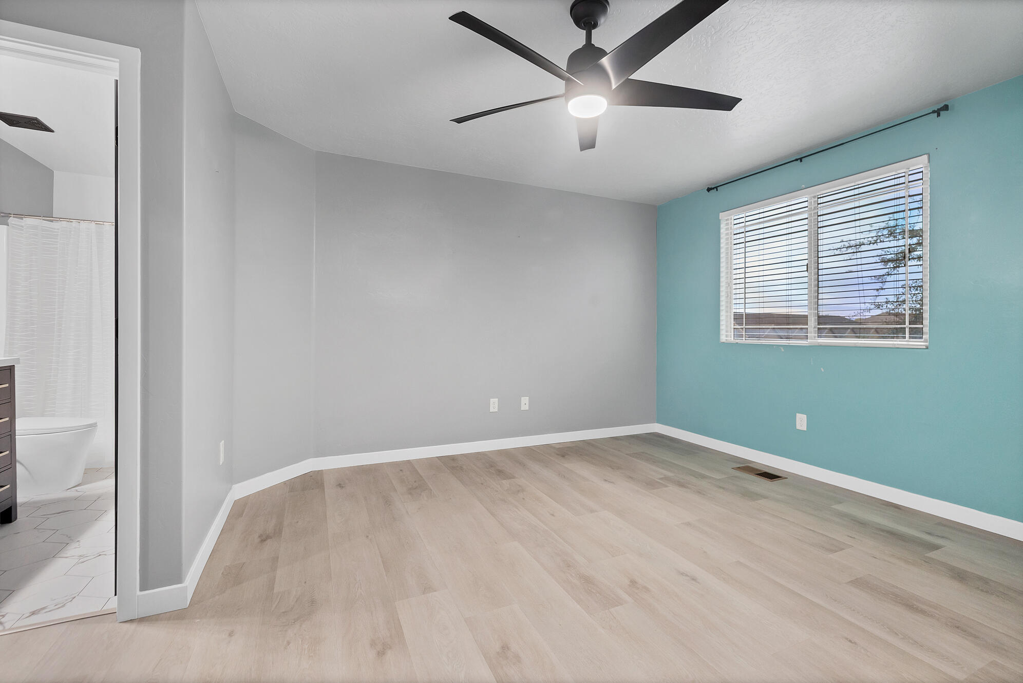 BLUFF VIEW TOWNHOMES - Residential