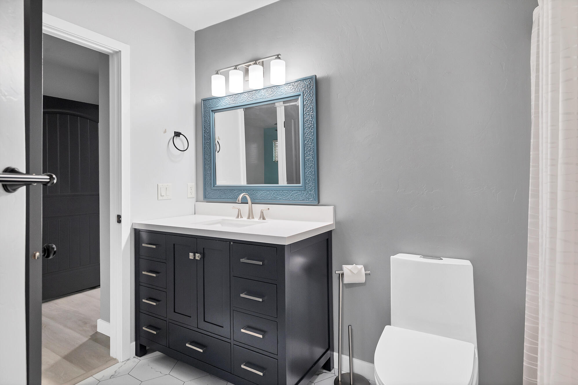 BLUFF VIEW TOWNHOMES - Residential