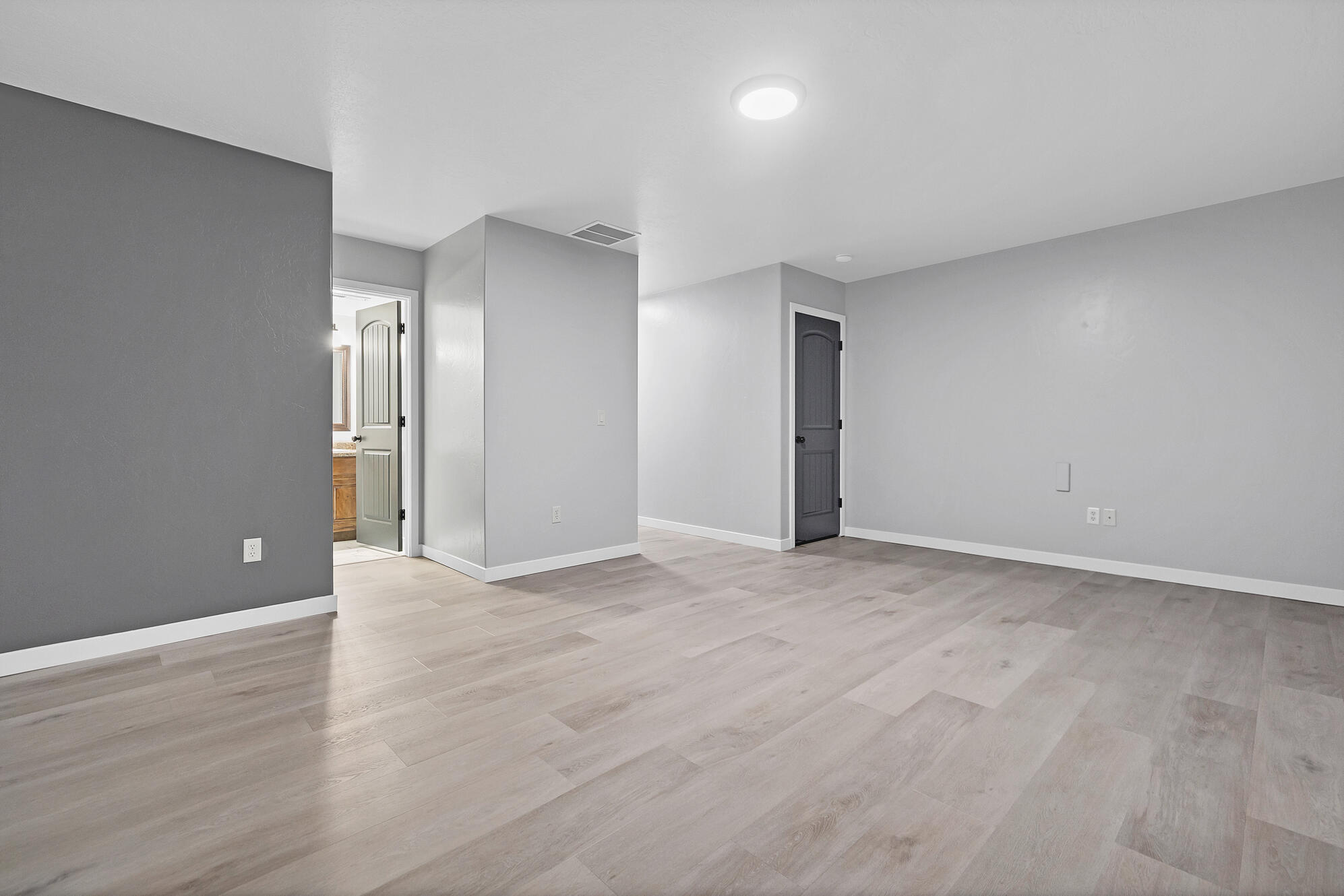 BLUFF VIEW TOWNHOMES - Residential