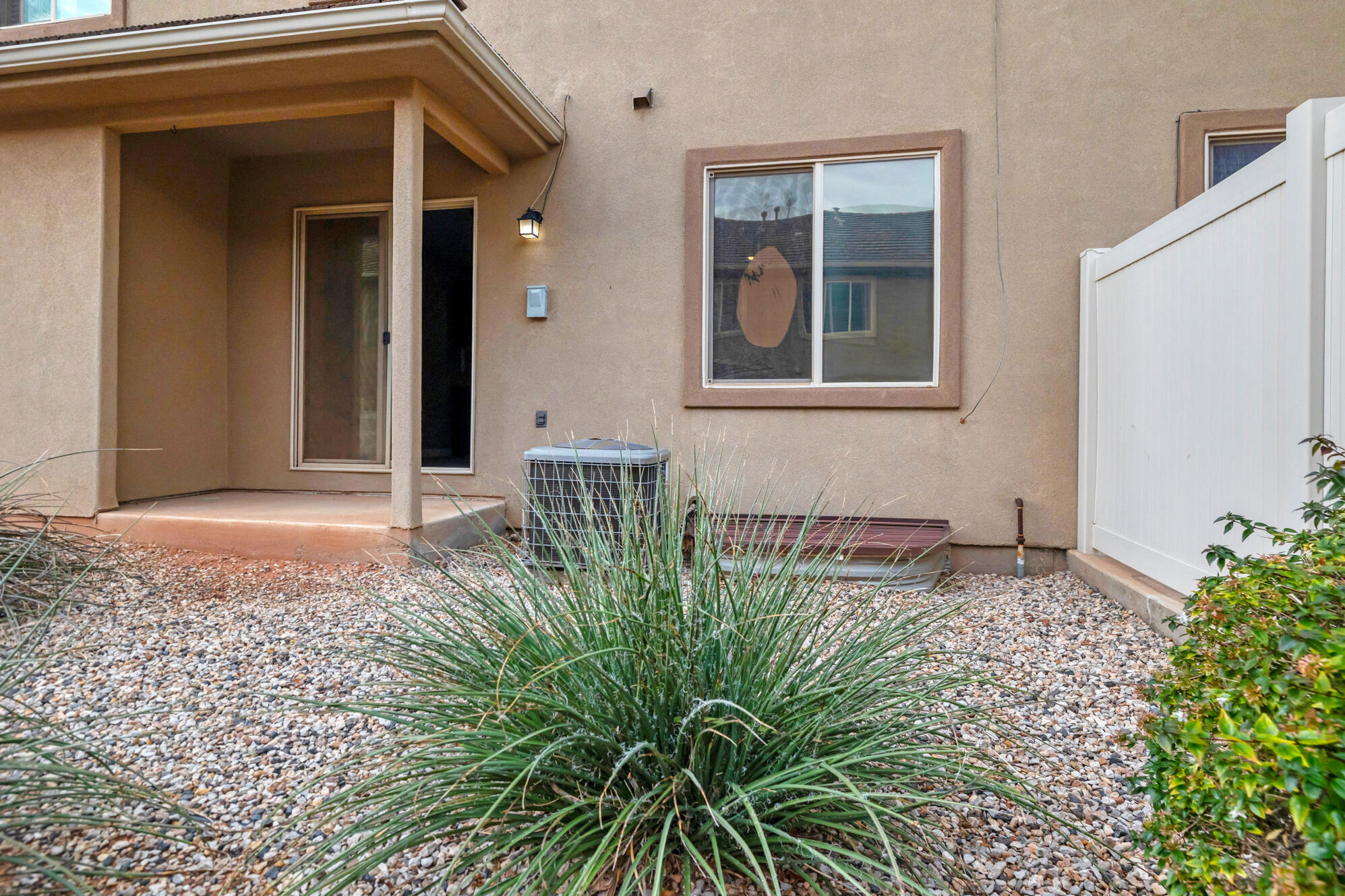 BLUFF VIEW TOWNHOMES - Residential