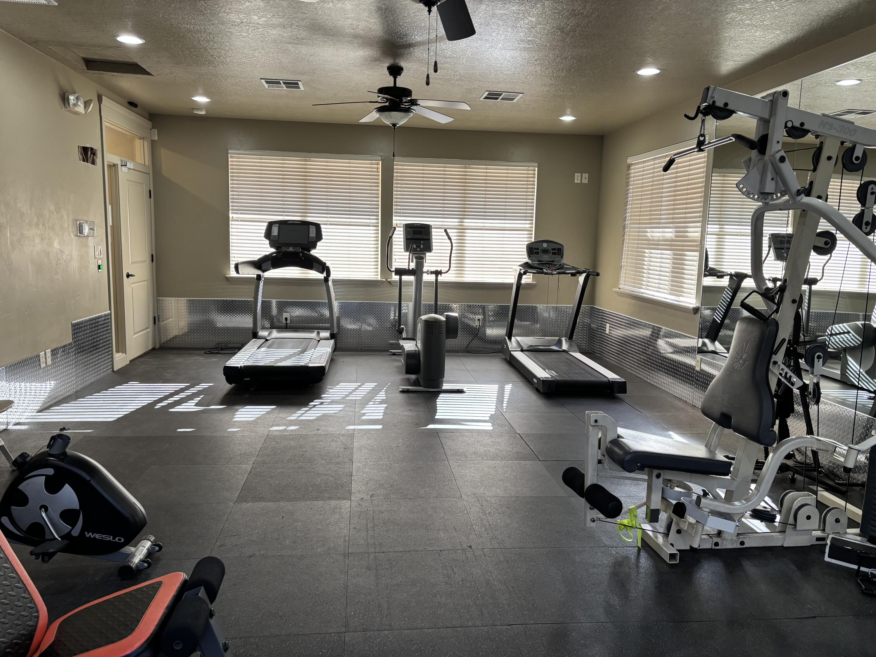 BLUFF VIEW TOWNHOMES - Residential