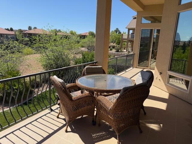 BRIDGEWATER TOWNHOMES AT SUNBROOK - Residential