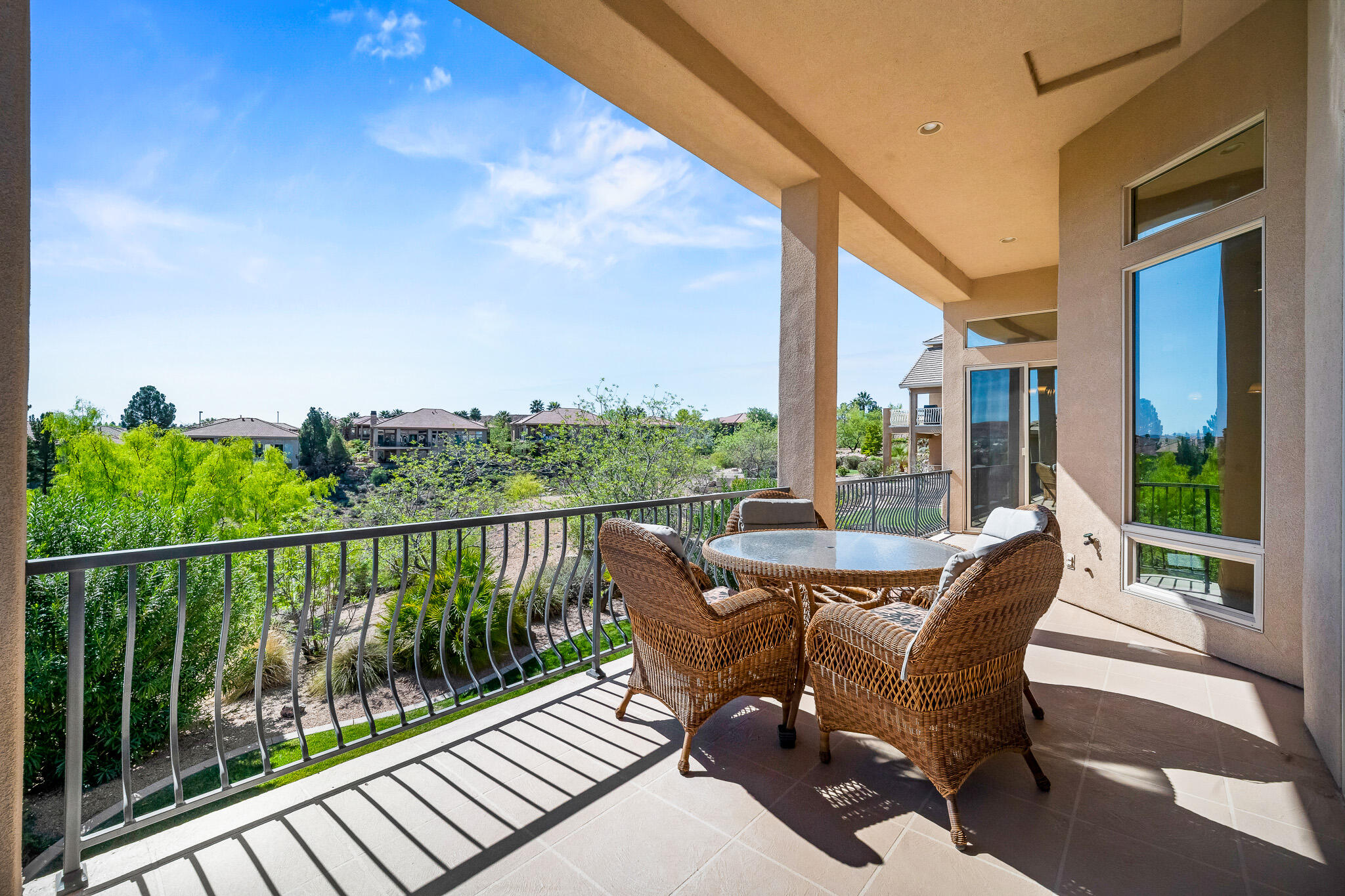 BRIDGEWATER TOWNHOMES AT SUNBROOK - Residential