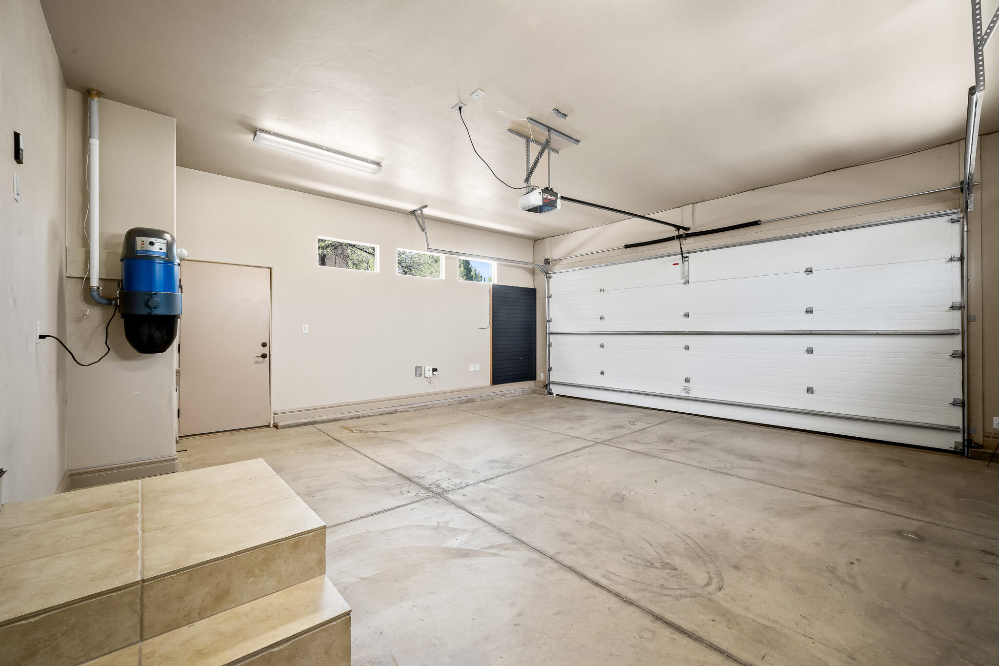 BRIDGEWATER TOWNHOMES AT SUNBROOK - Residential