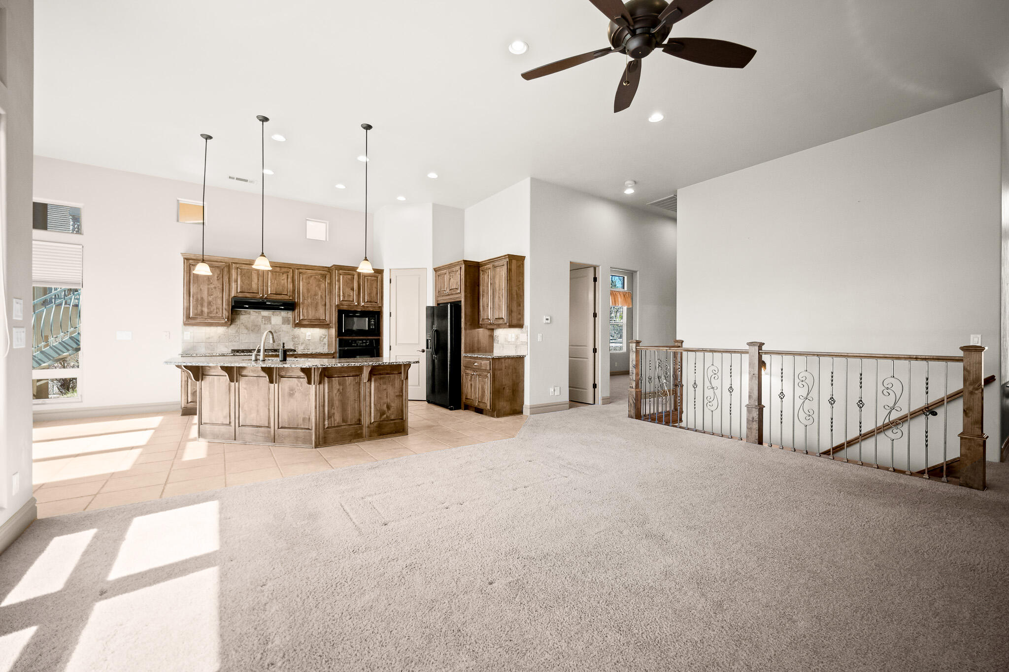 BRIDGEWATER TOWNHOMES AT SUNBROOK - Residential