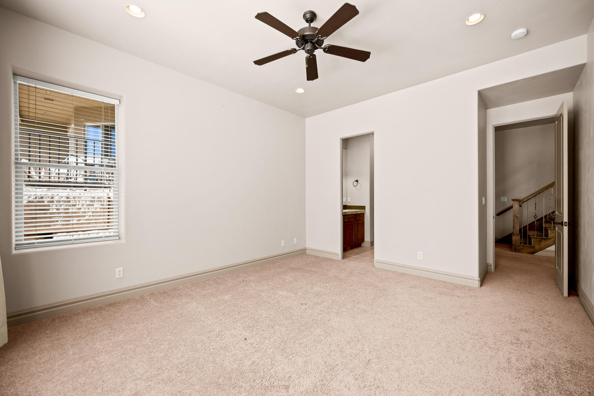 BRIDGEWATER TOWNHOMES AT SUNBROOK - Residential