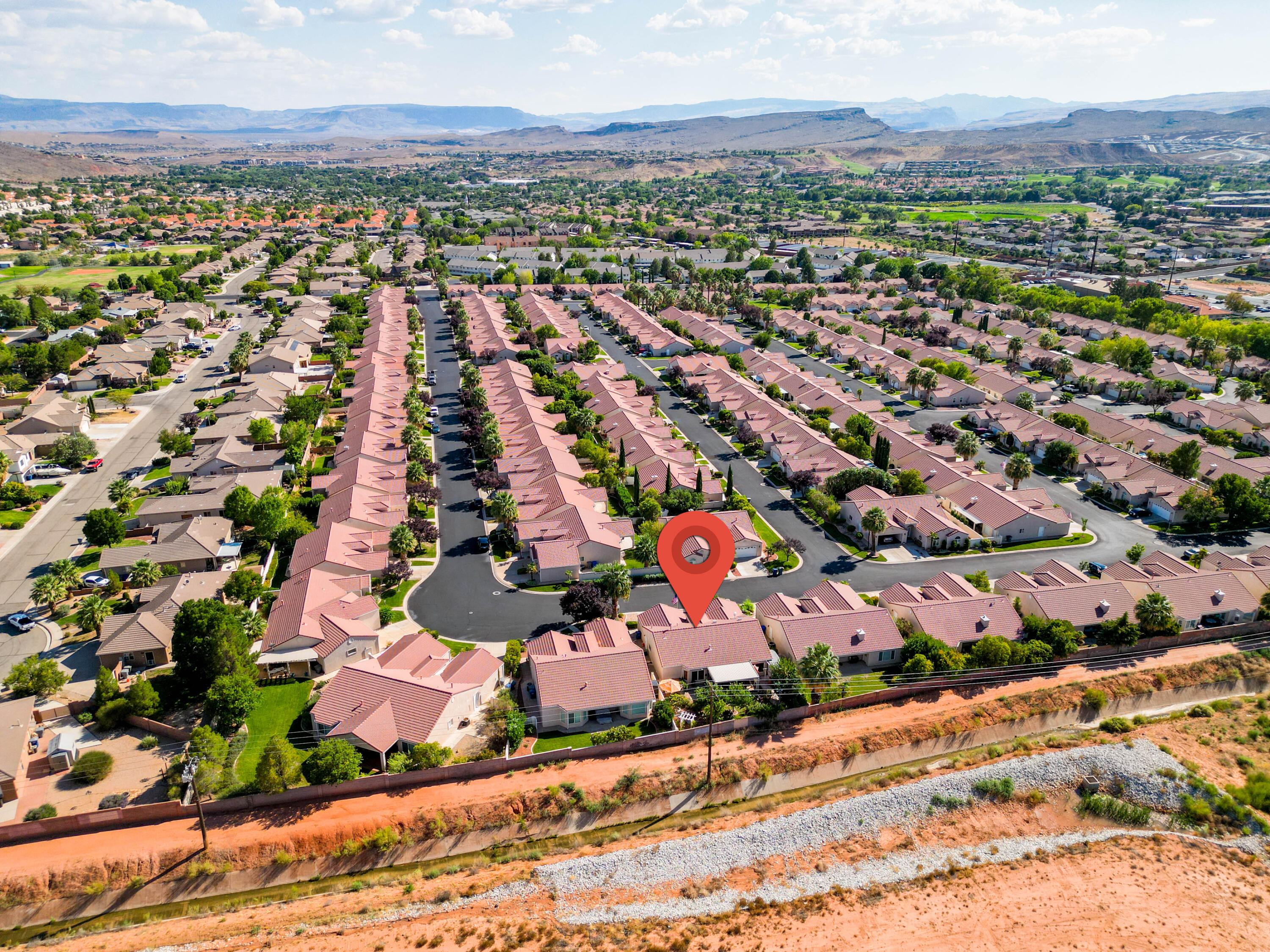 SILVERCREEK TOWNHOMES - Residential