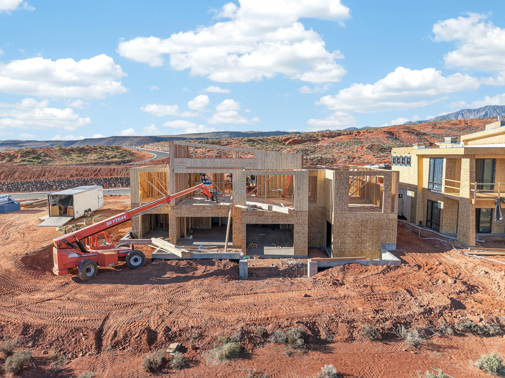 SOLENTE VILLAGE - Residential