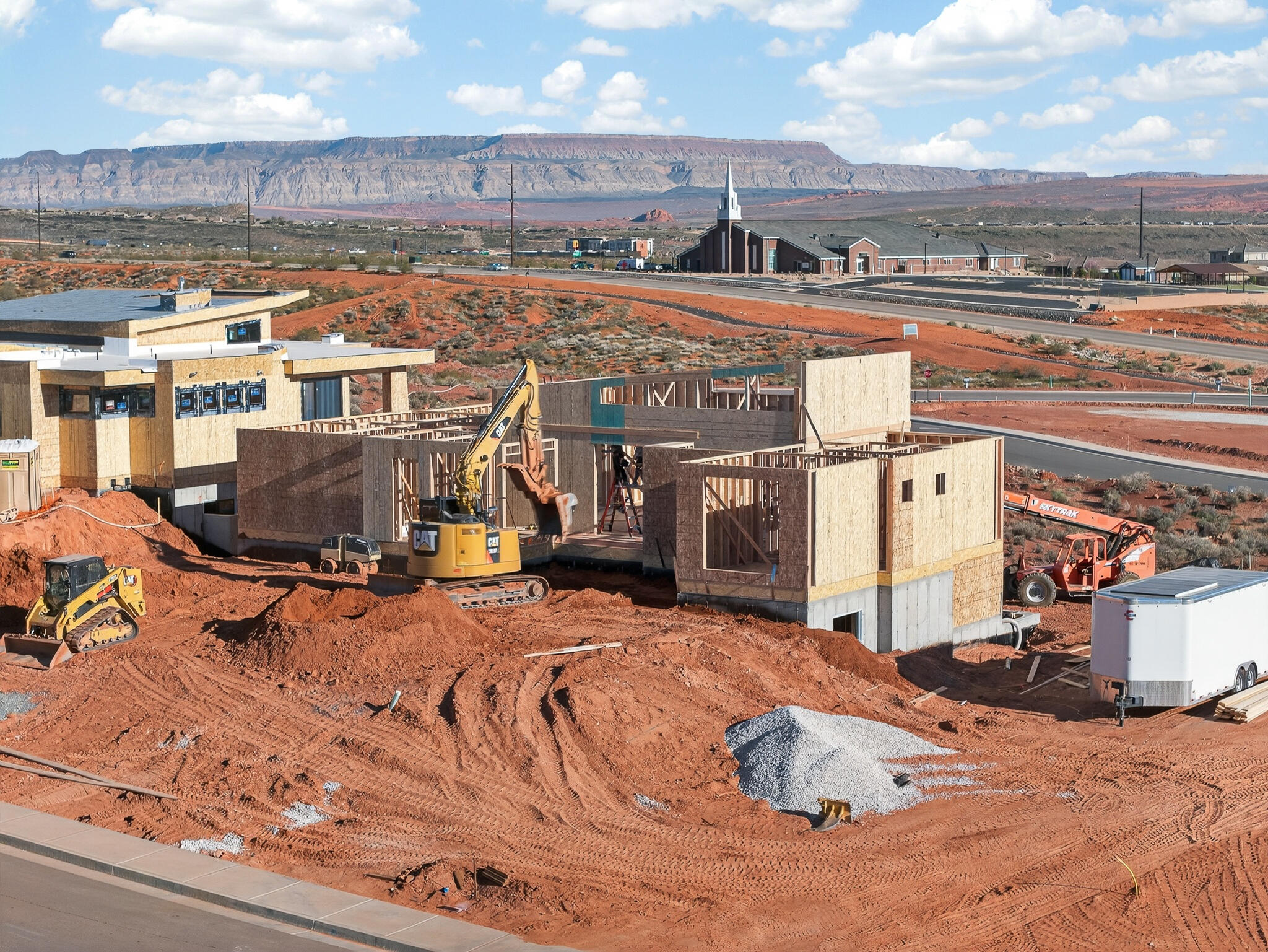 SOLENTE VILLAGE - Residential