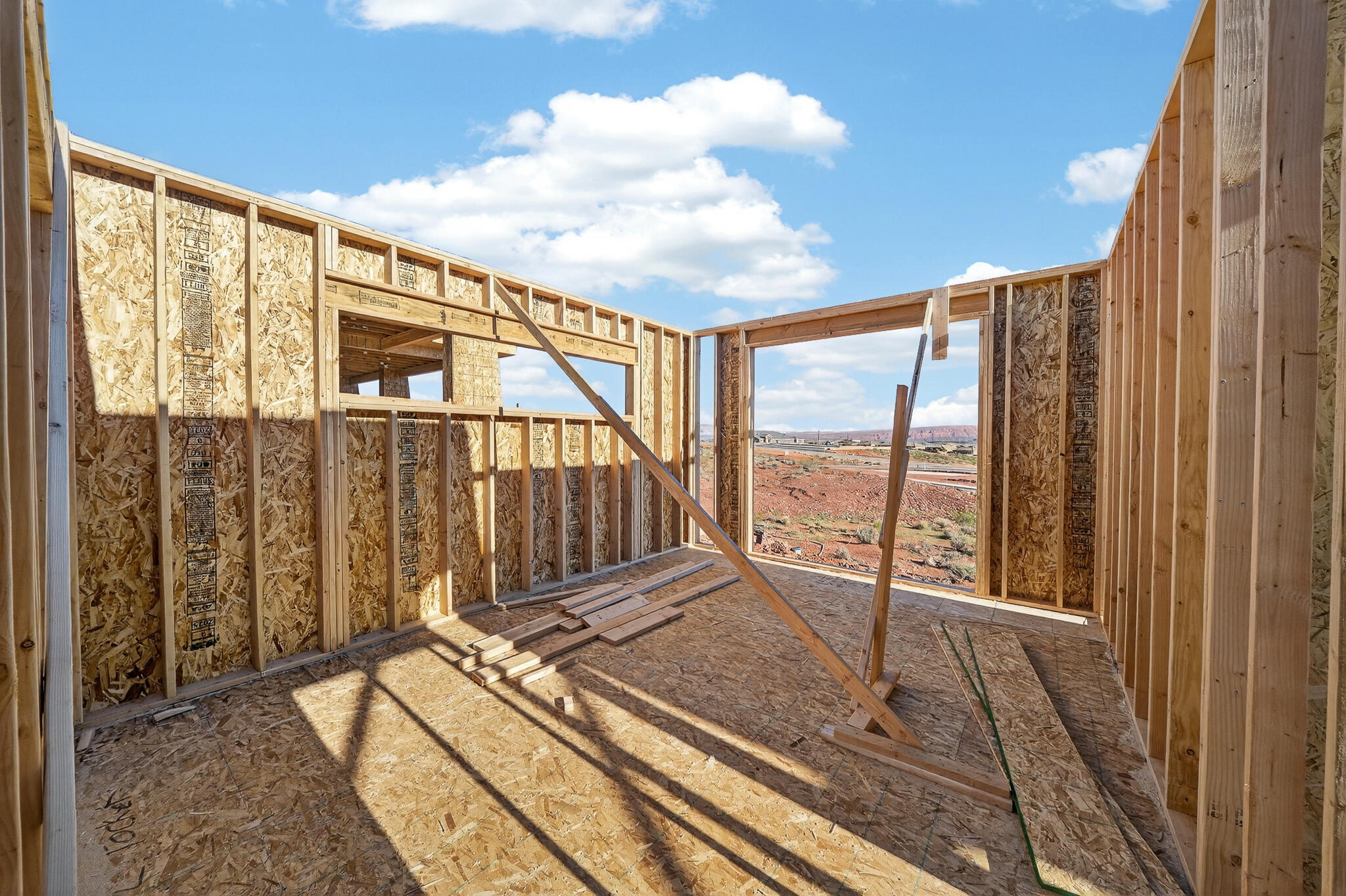 SOLENTE VILLAGE - Residential