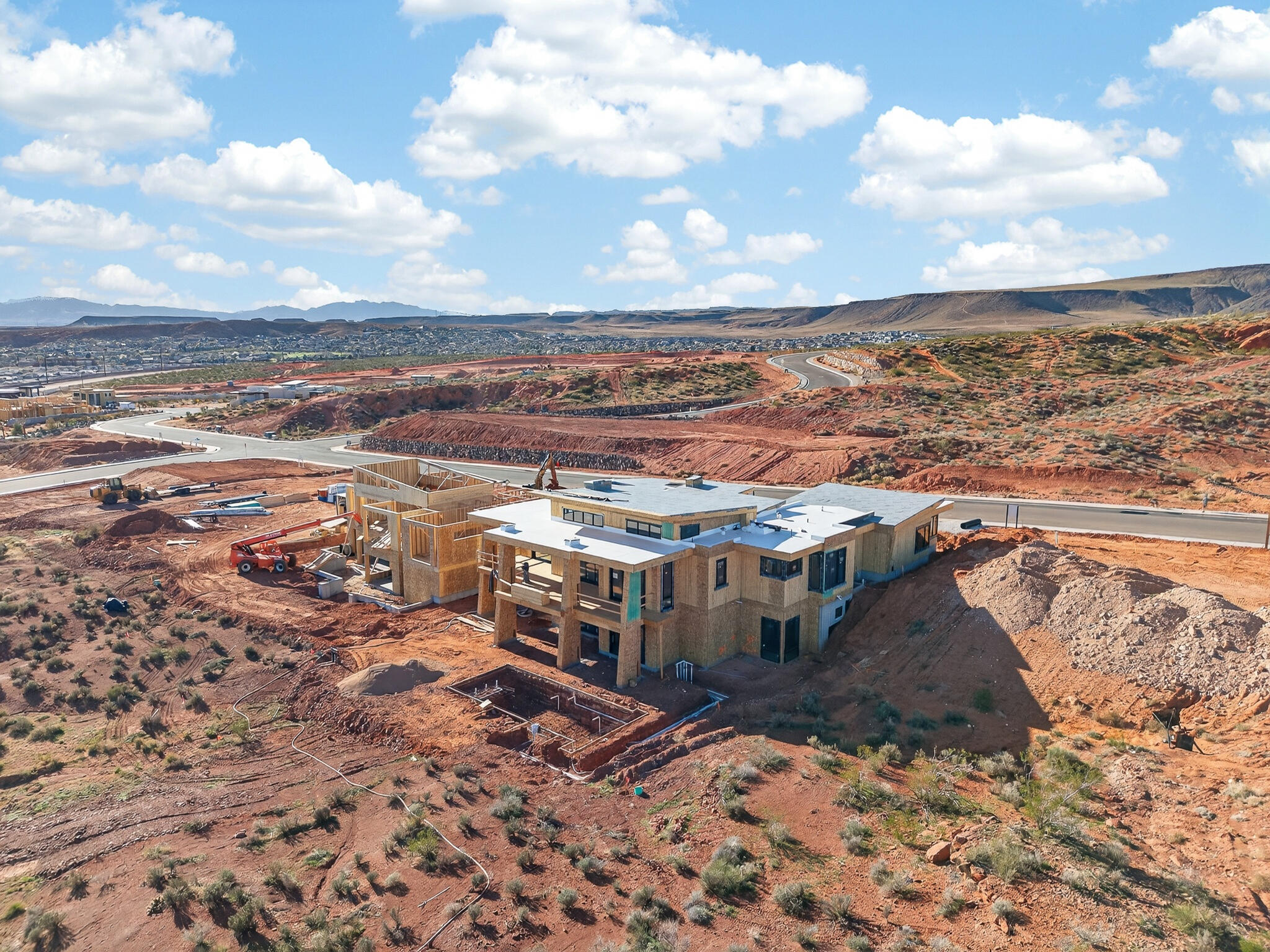 SOLENTE VILLAGE - Residential