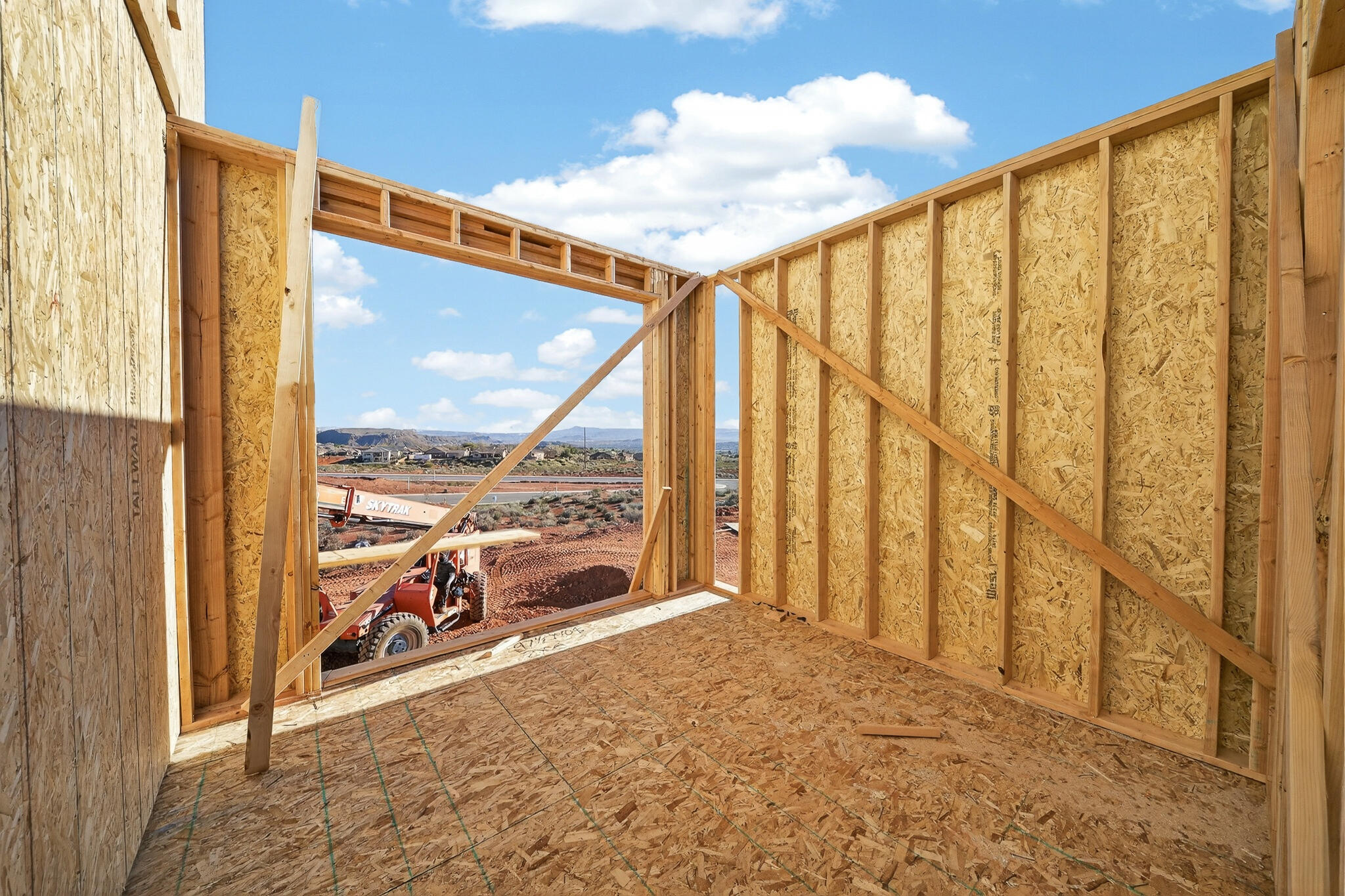 SOLENTE VILLAGE - Residential