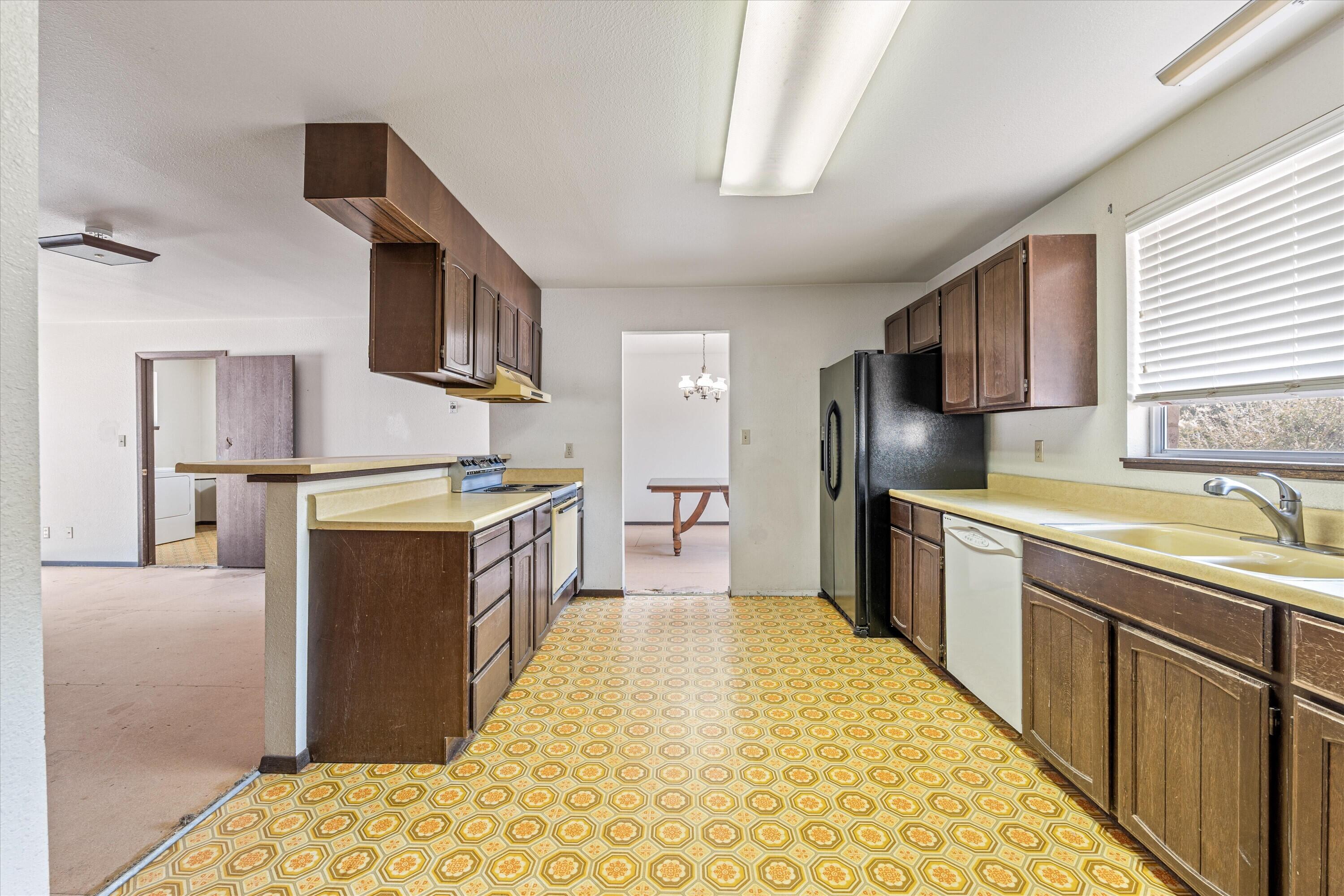 BLOOMINGTON COUNTRY CLUB - Residential